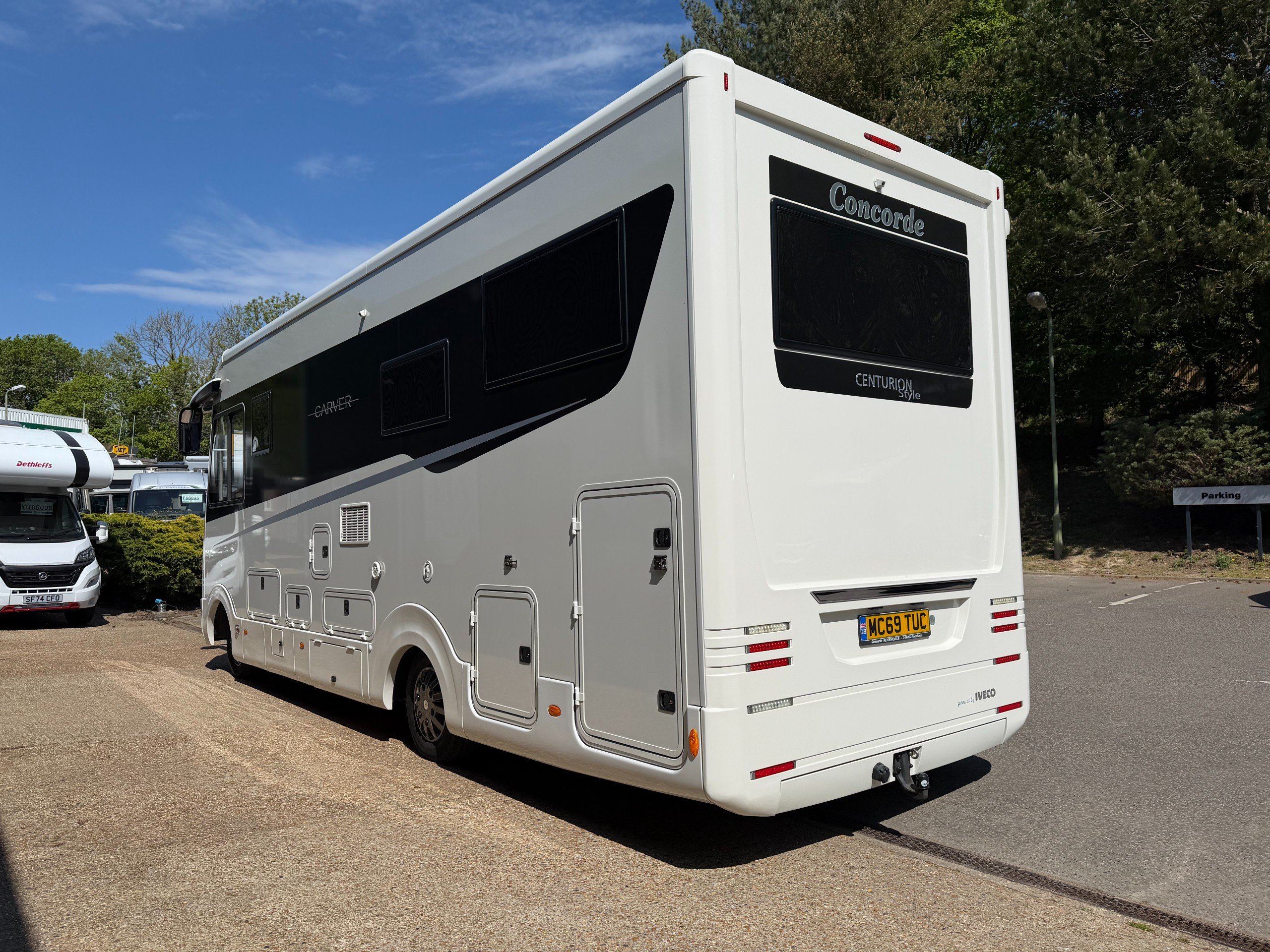 Exterior - Rear