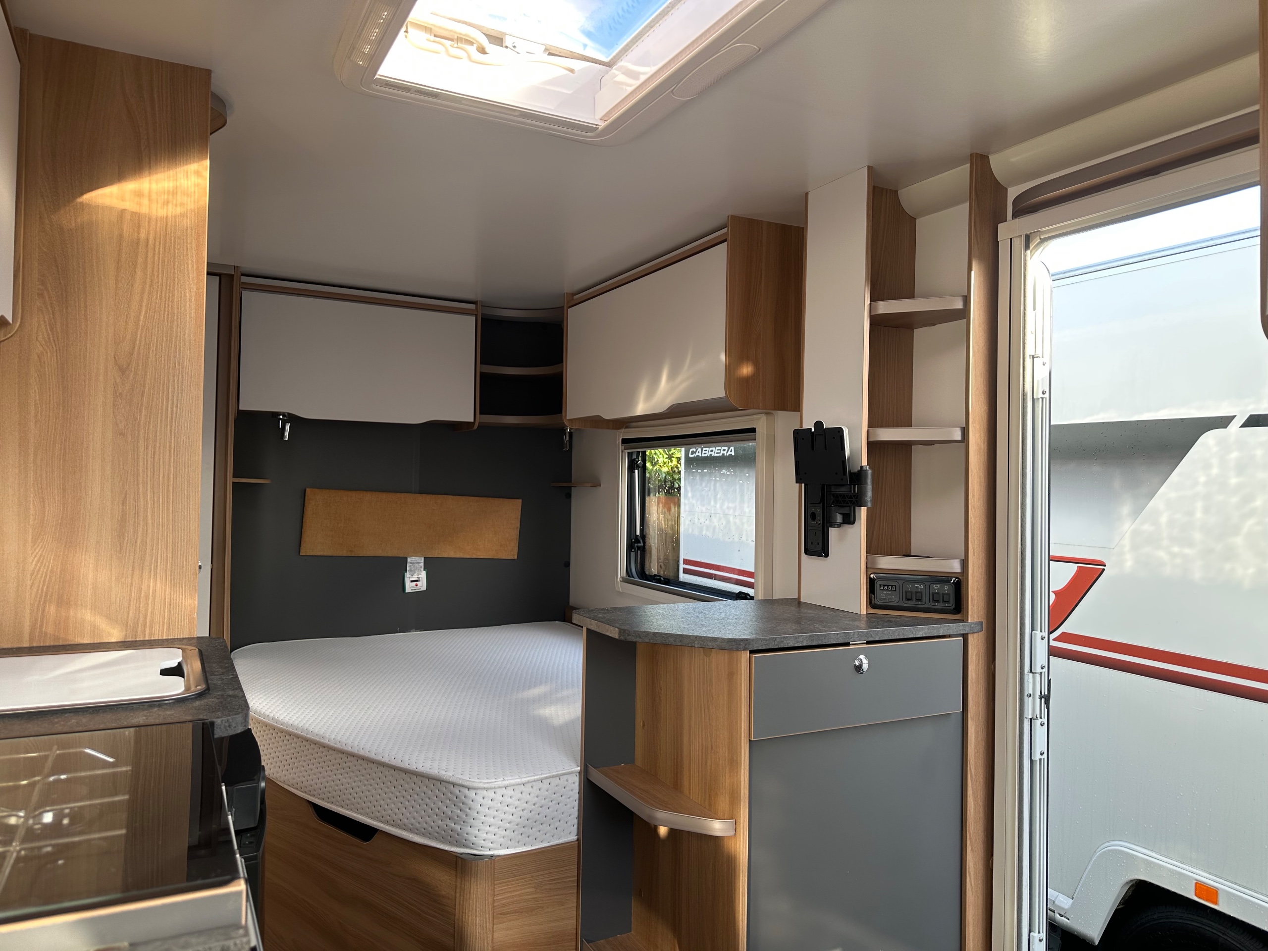 Bailey Discovery D4-4
