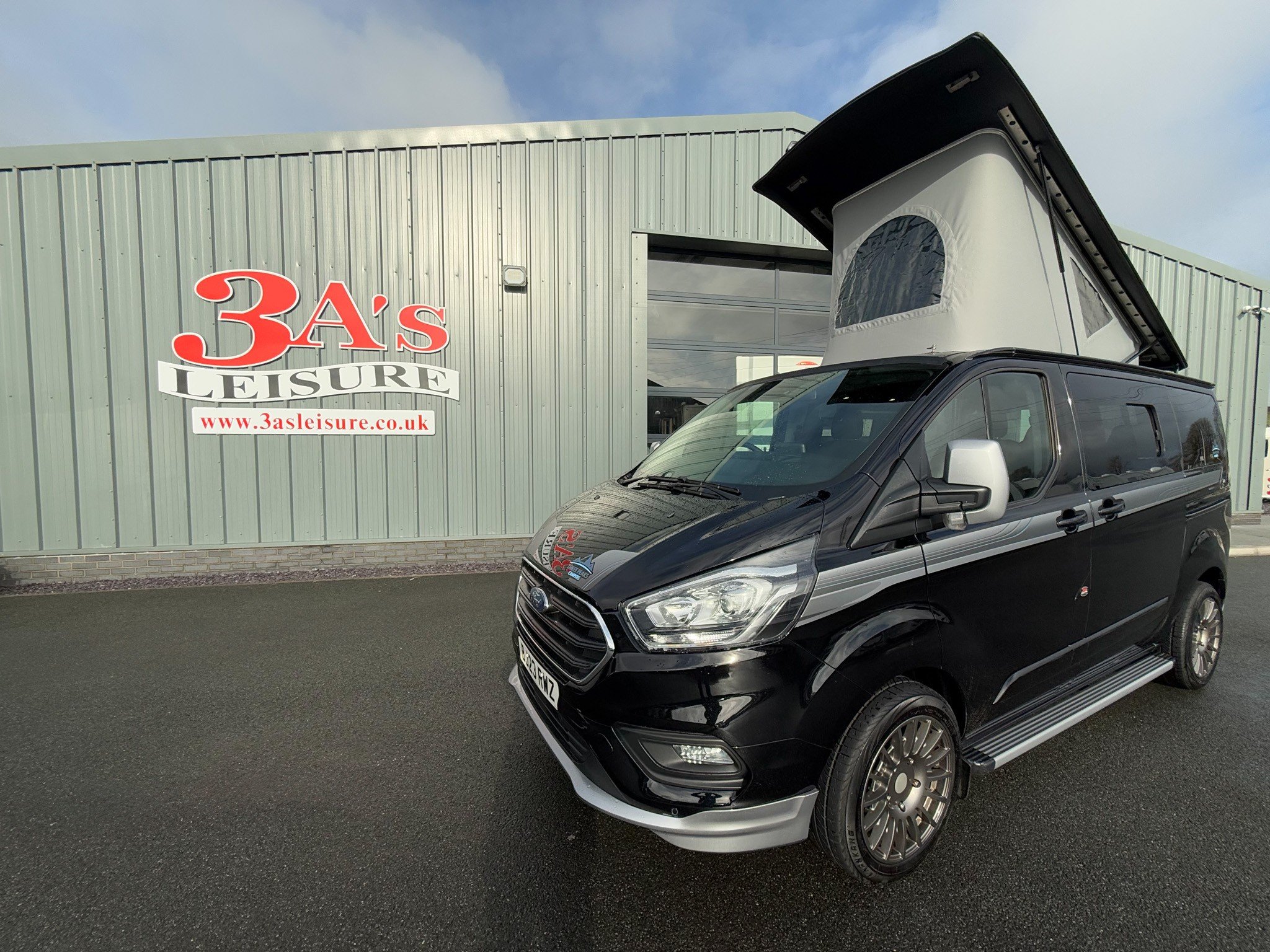 2023 Three Peak 4-Berth Pop-Top Motorhome - Ford Transit Custom