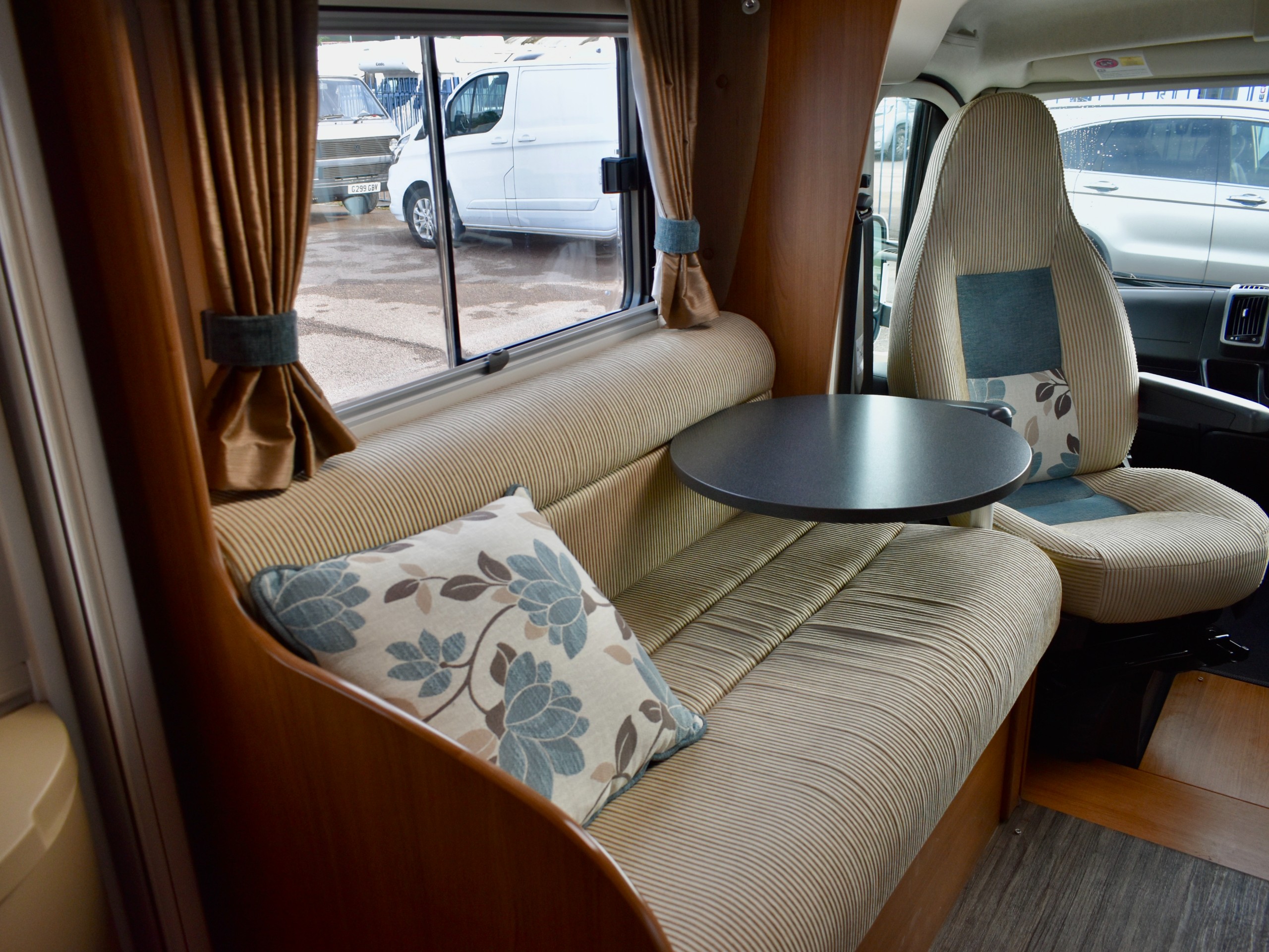 2013 Auto-Trail Tracker FB