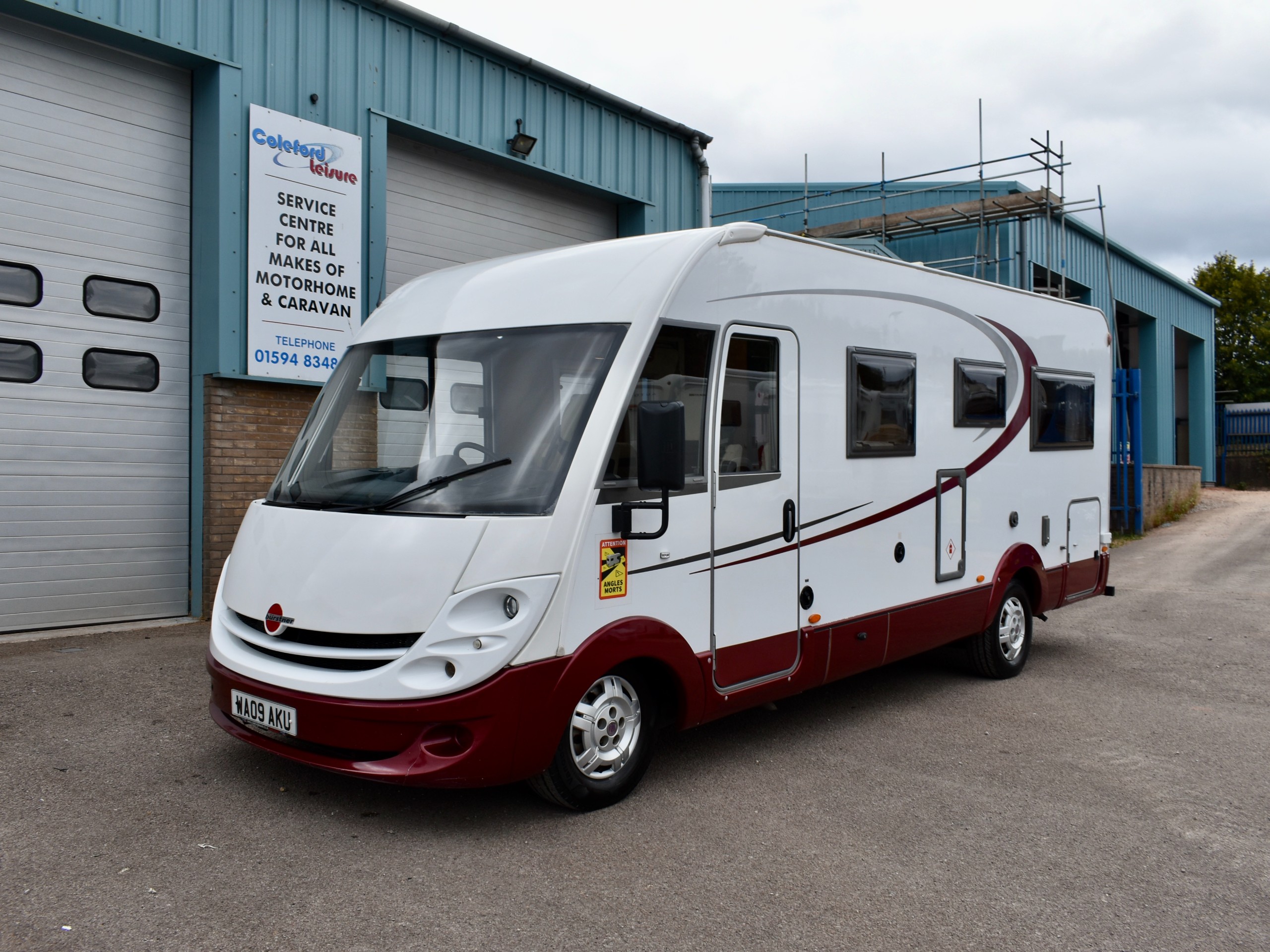 2009 Bürstner Viseo I696