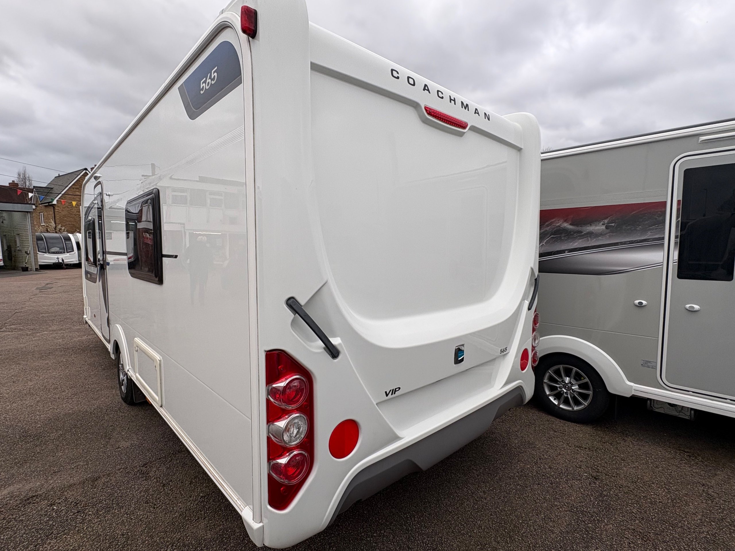 Exterior - Rear
