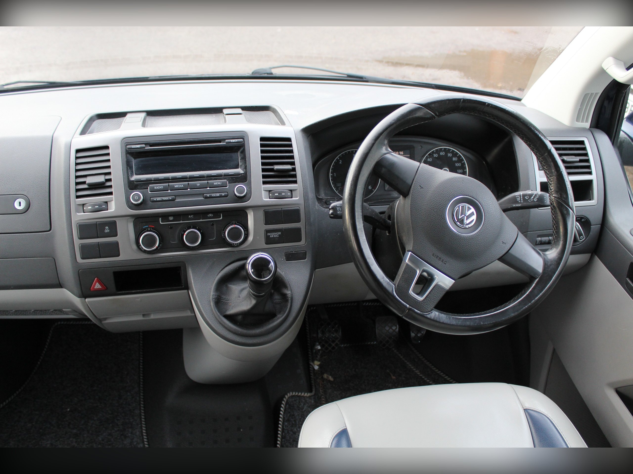 Photo 11