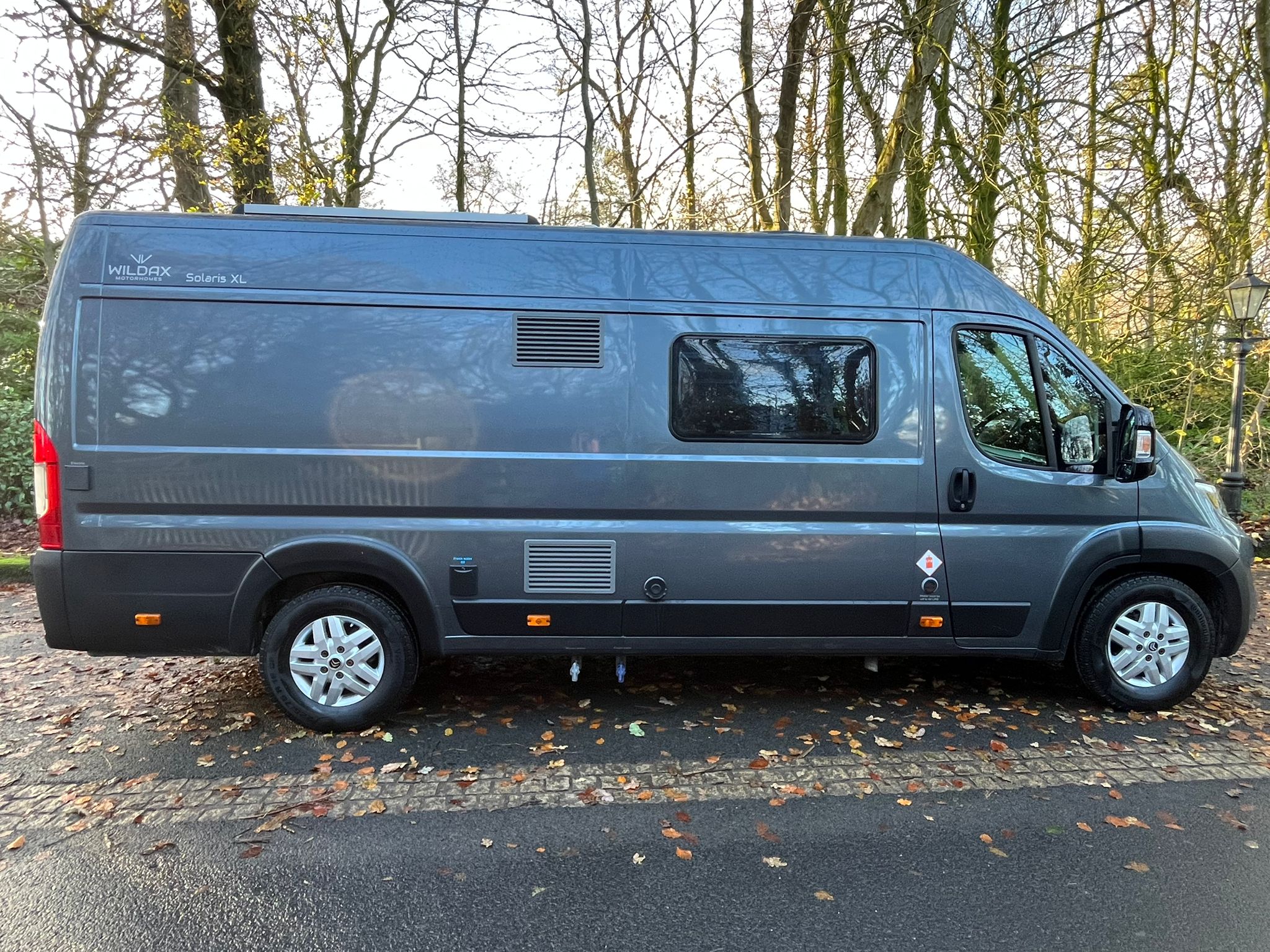 Wildax Solaris XL