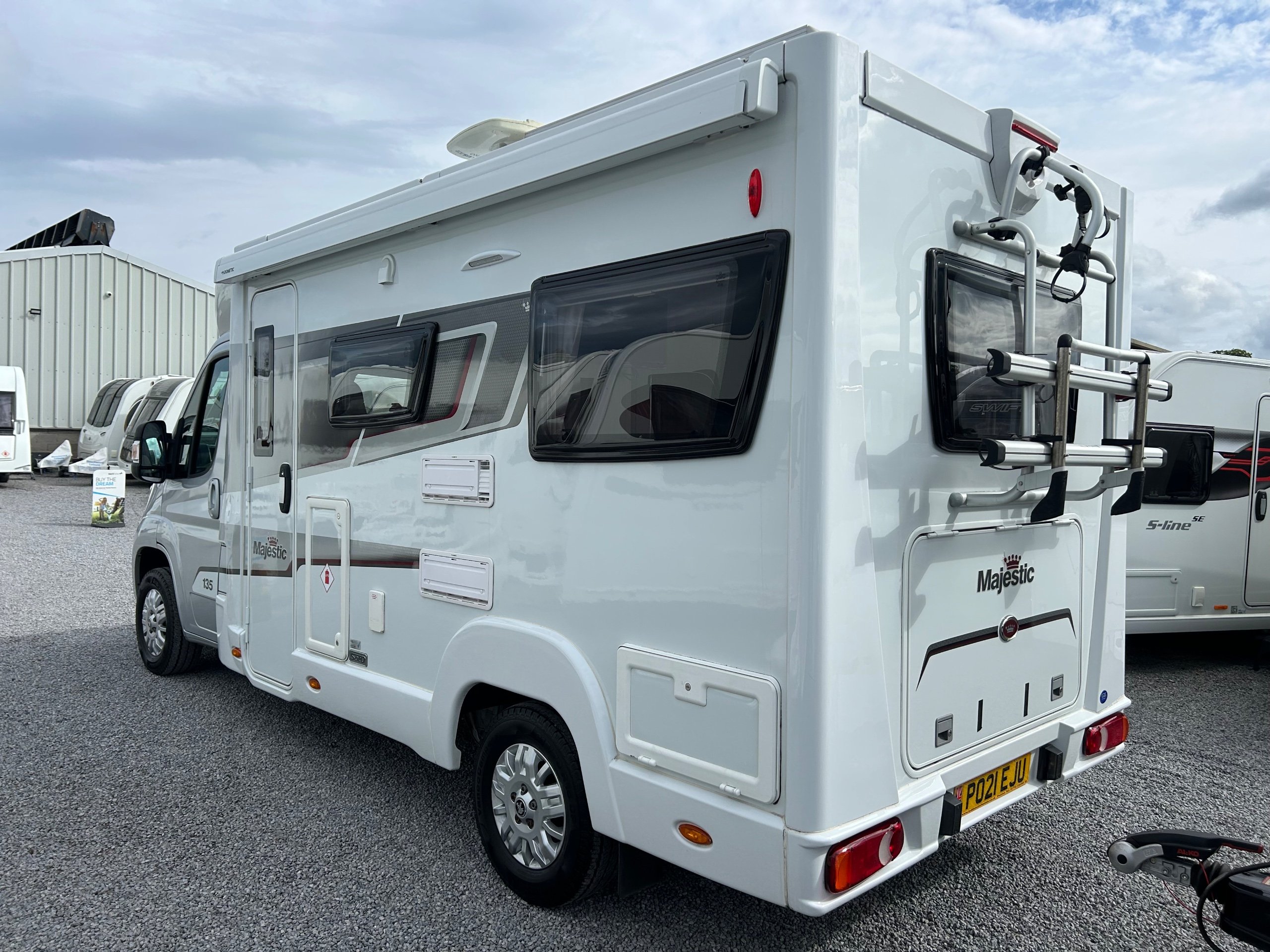 Exterior - Rear