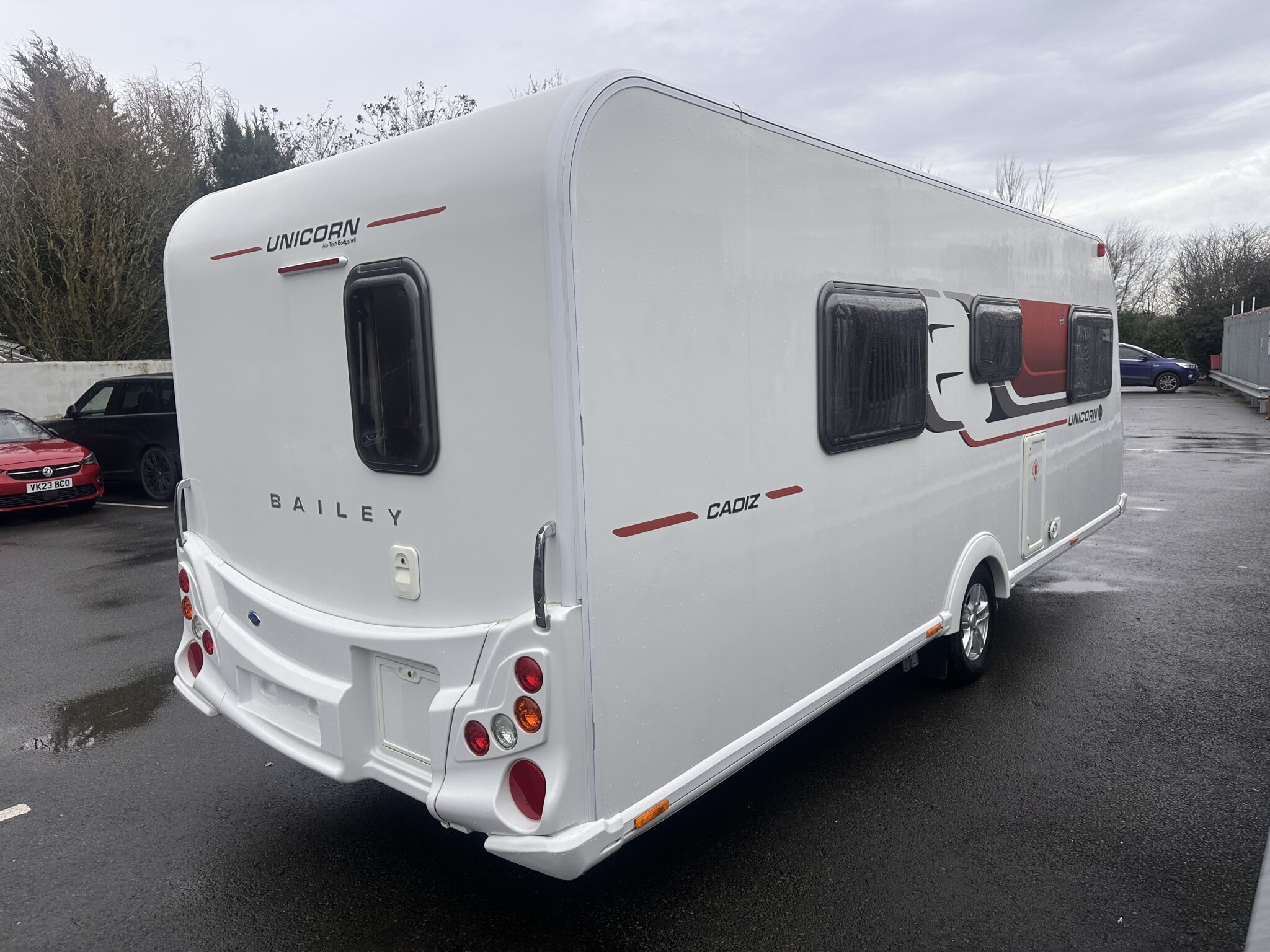 Exterior - Rear