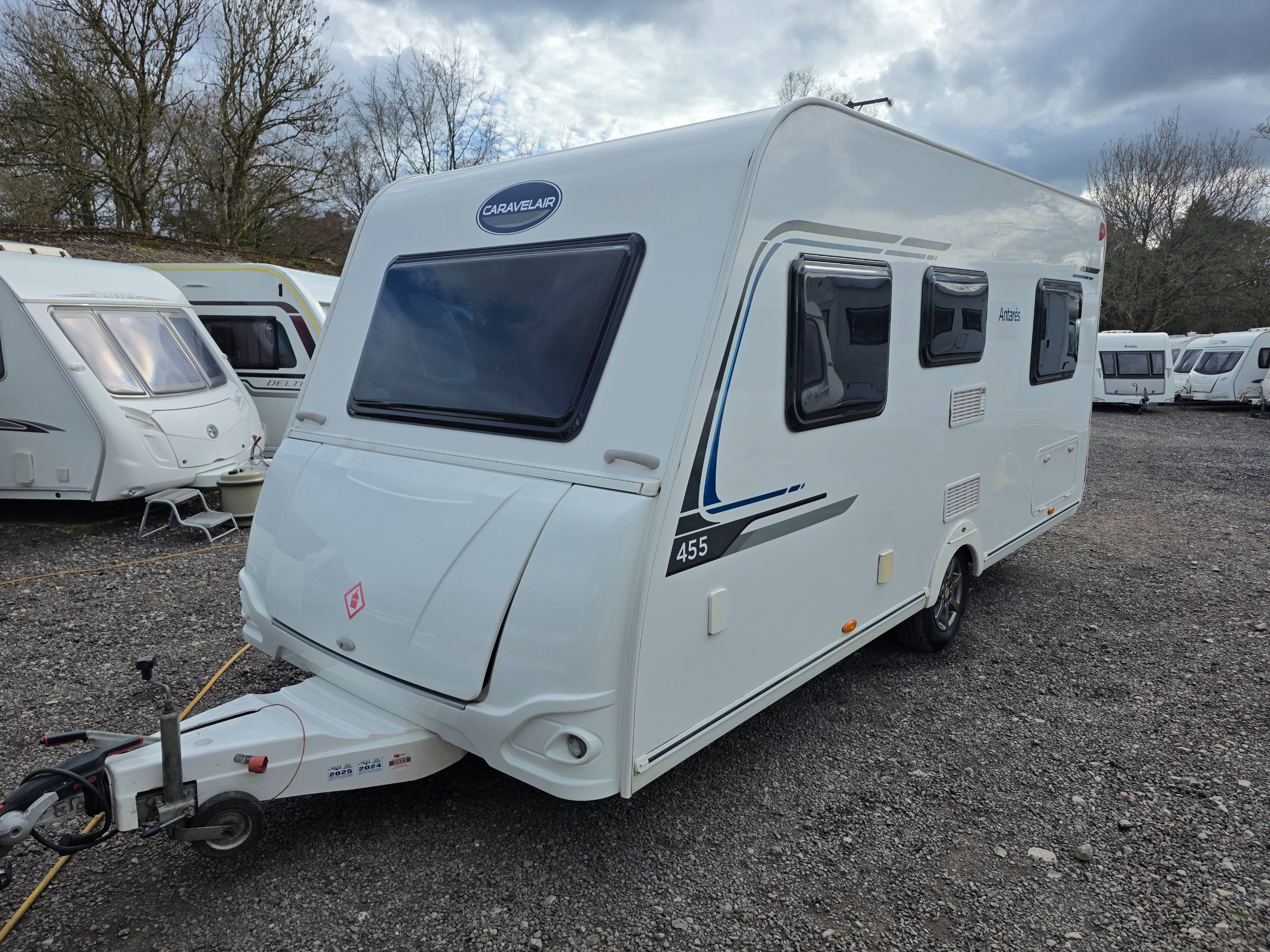Caravelair Antares 455 - Exterior - Front