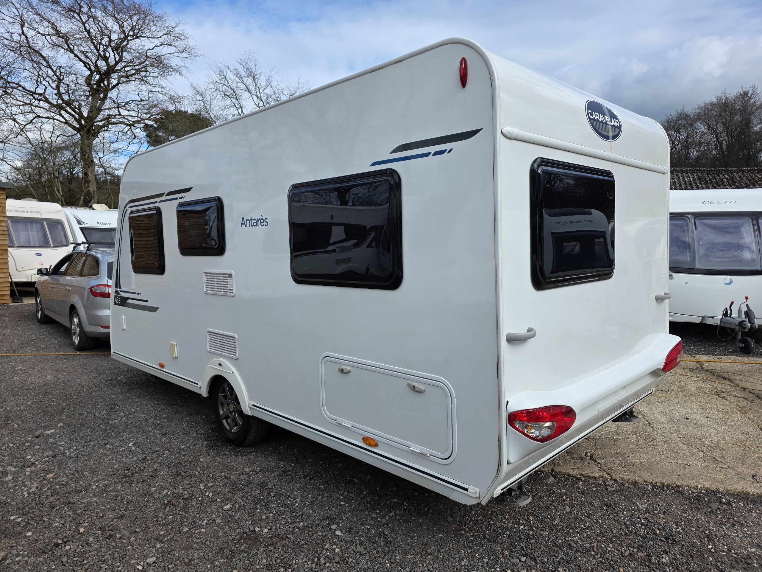 Exterior - Rear