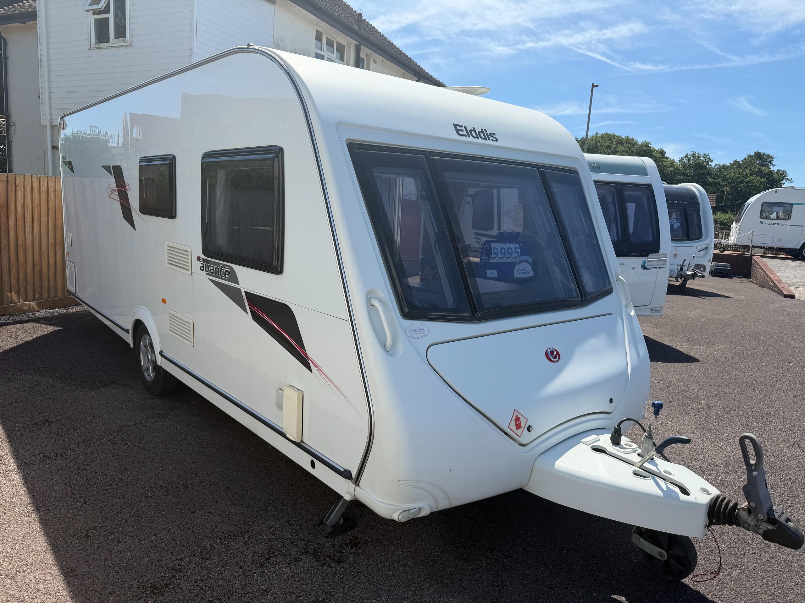 2011 Elddis Avante 564