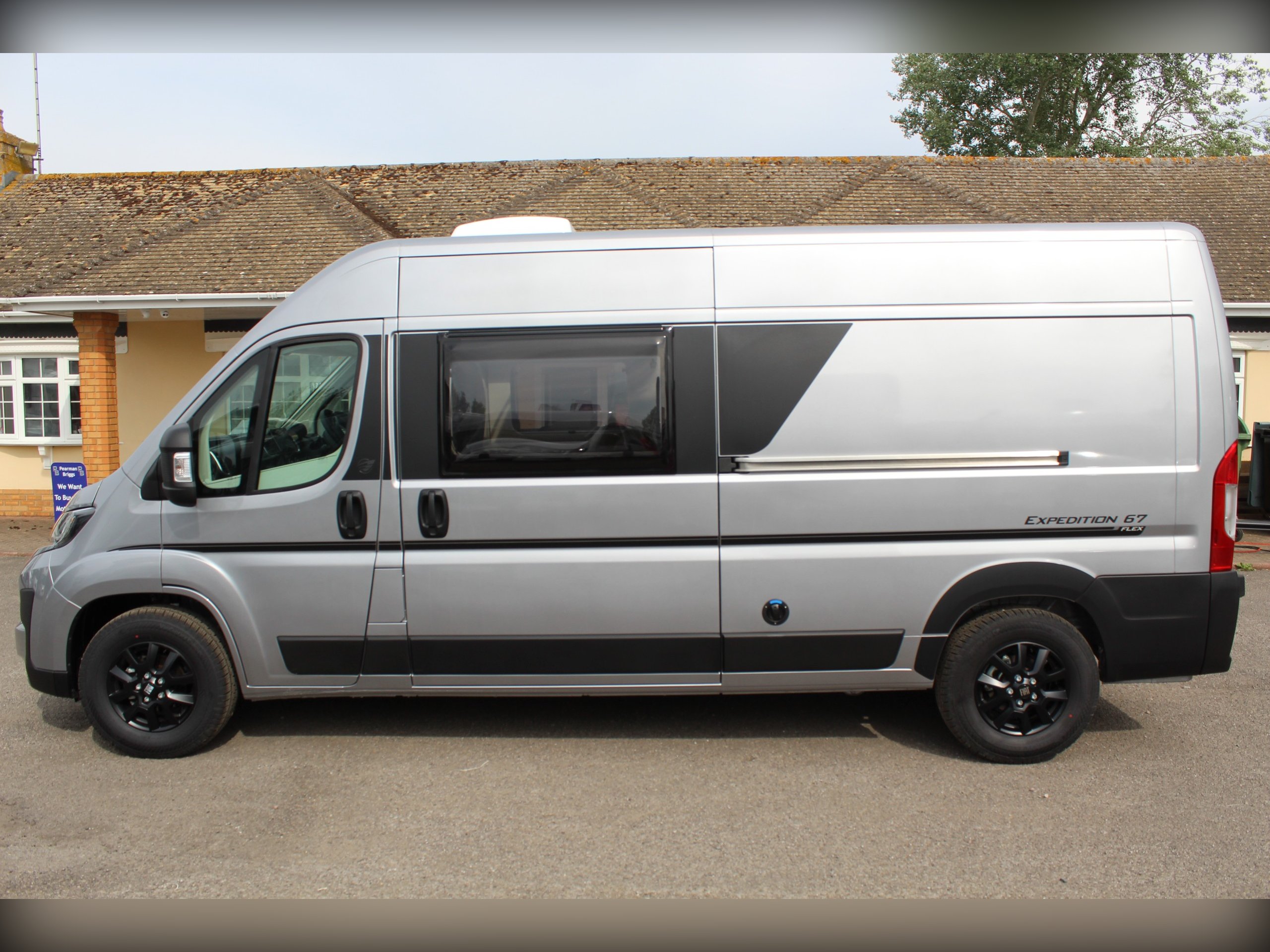 Exterior - Rear
