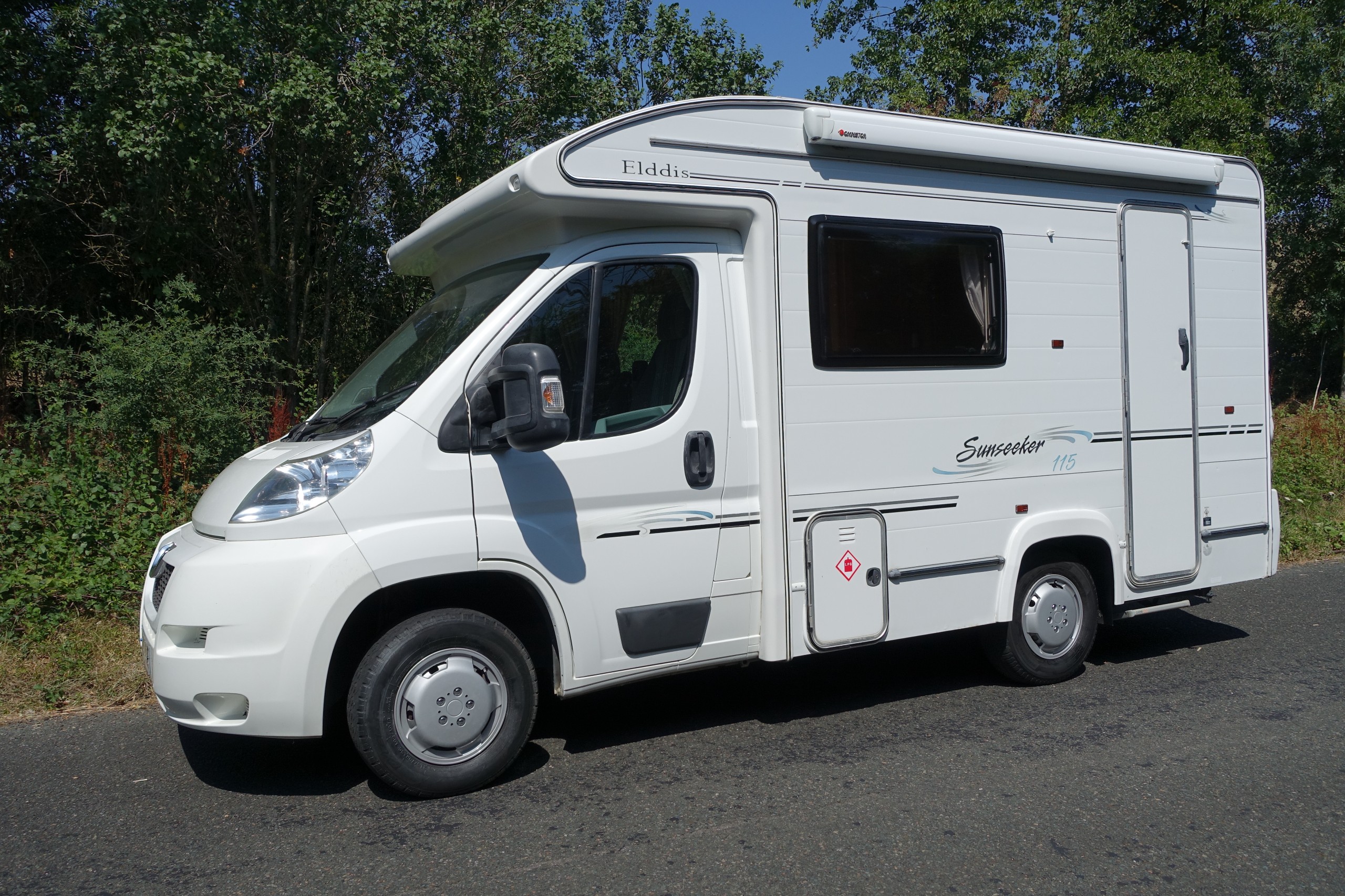 2007 Elddis Sunseeker 2.2 HDi 330 Chassis Cab 2dr Diesel Manual FWD L1 (100 bhp)