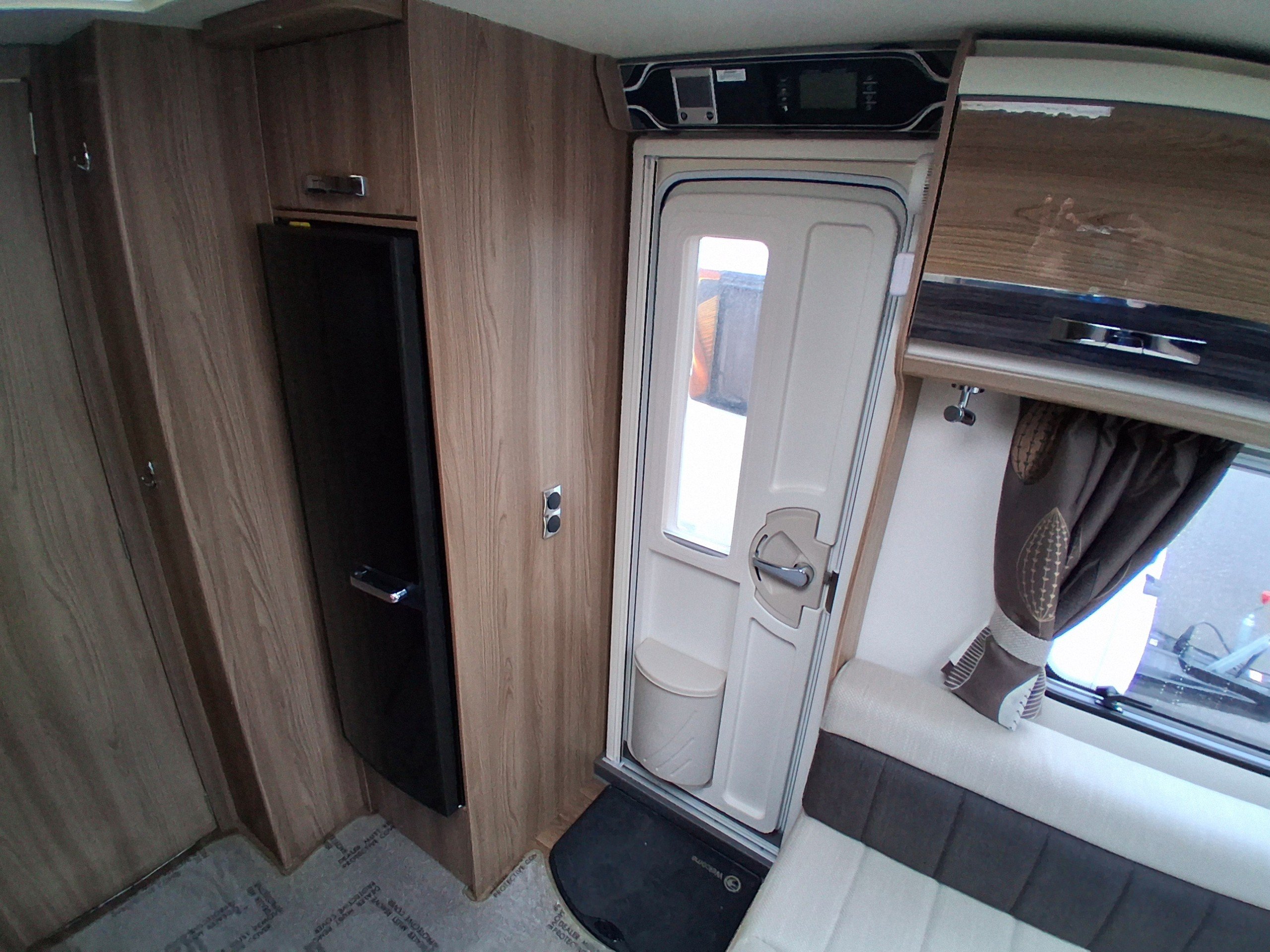 Swift Conqueror 560