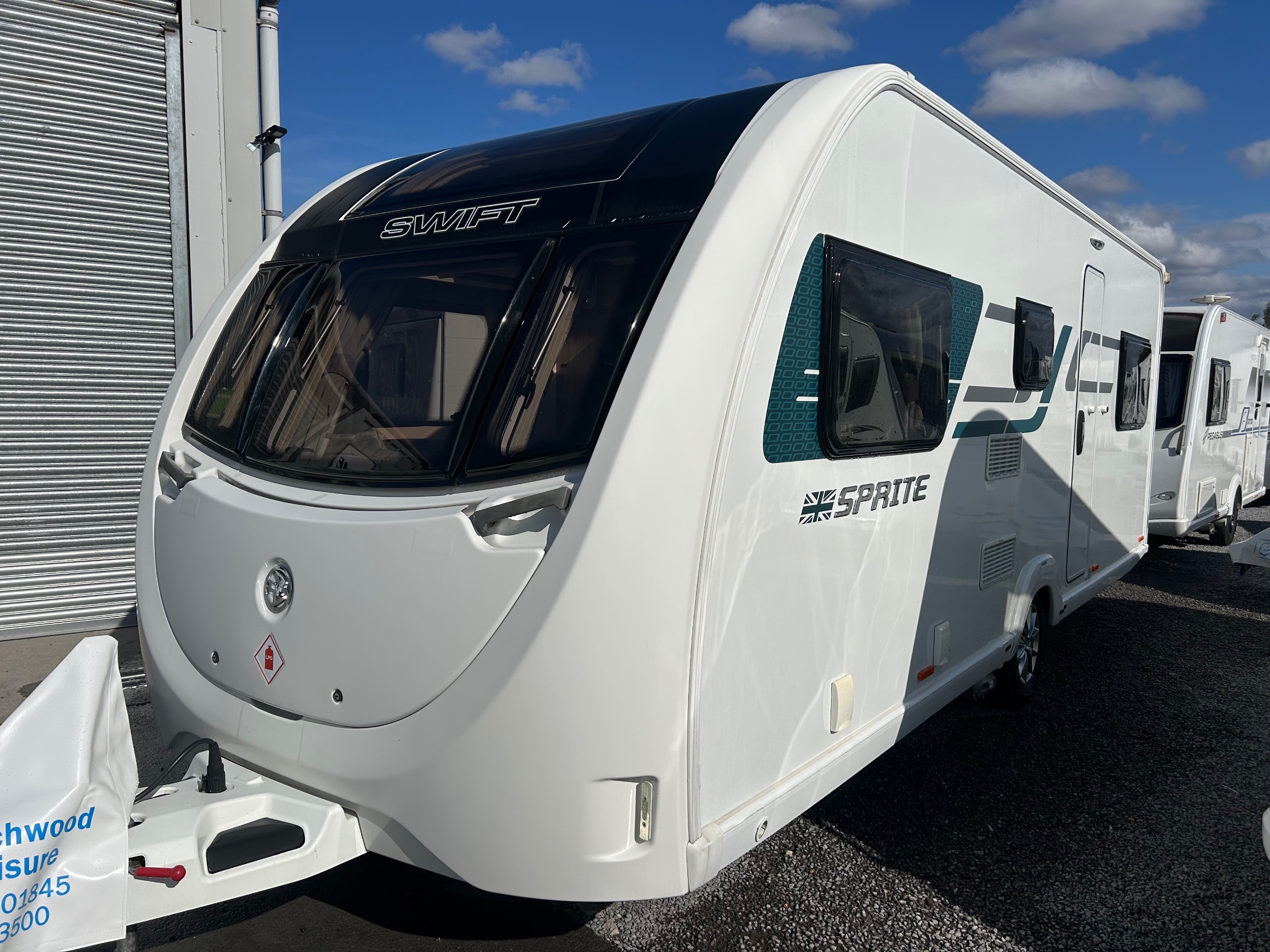 Sprite Major 6 TD / 6 berth - Exterior - Front