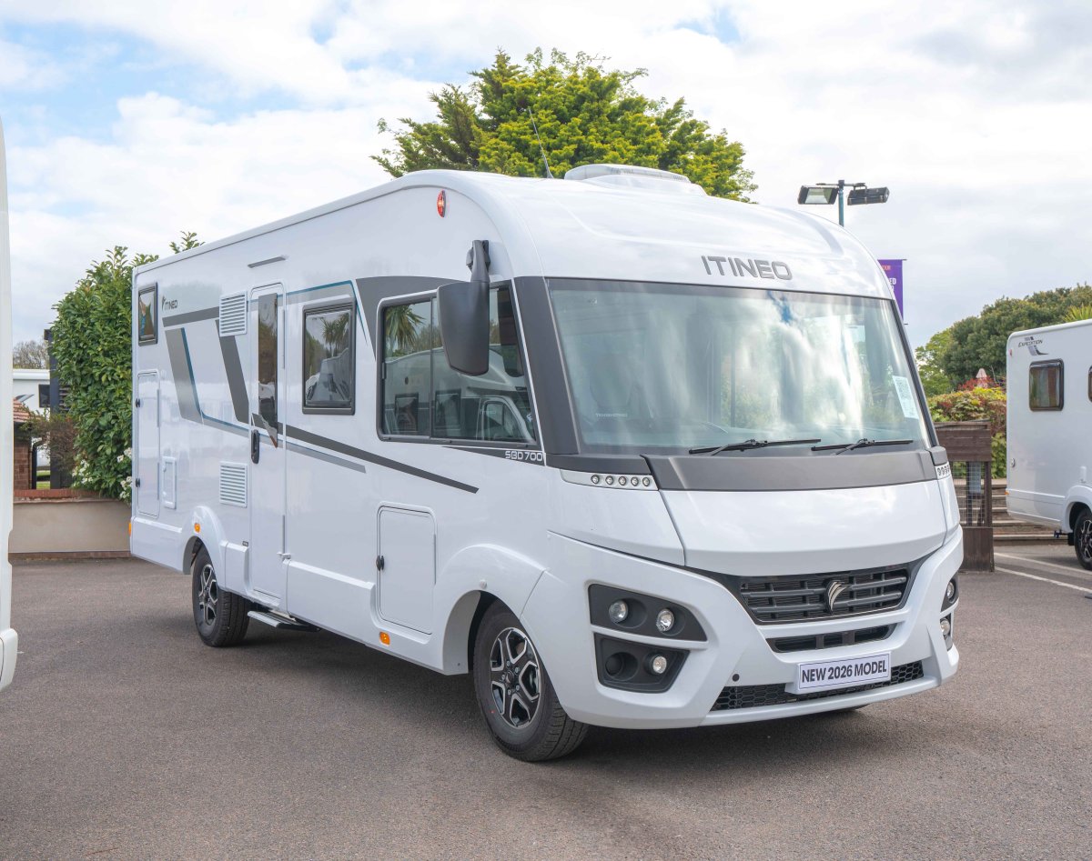 2026 Itineo SBD700 140BHP Auto
