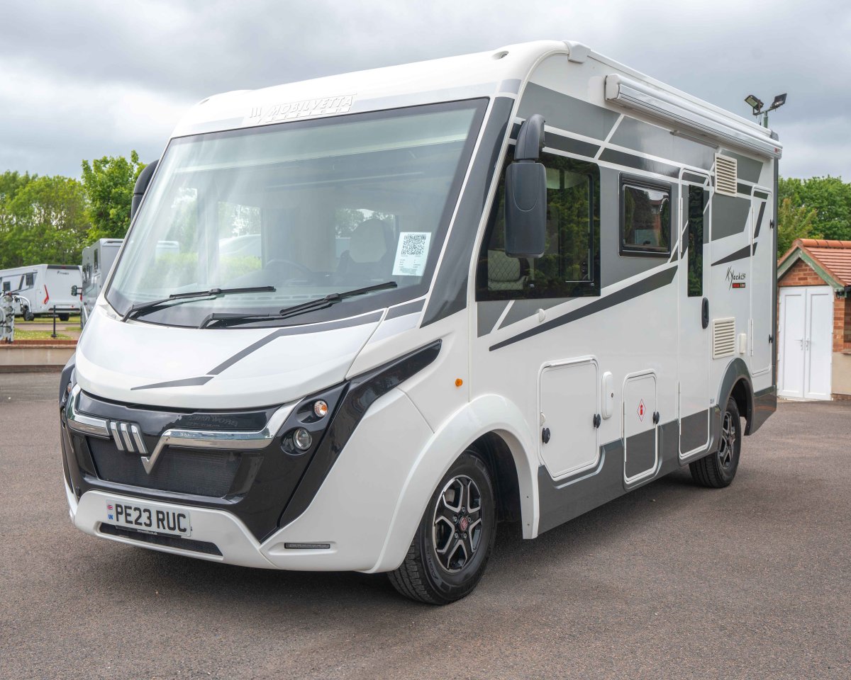 Exterior - Front