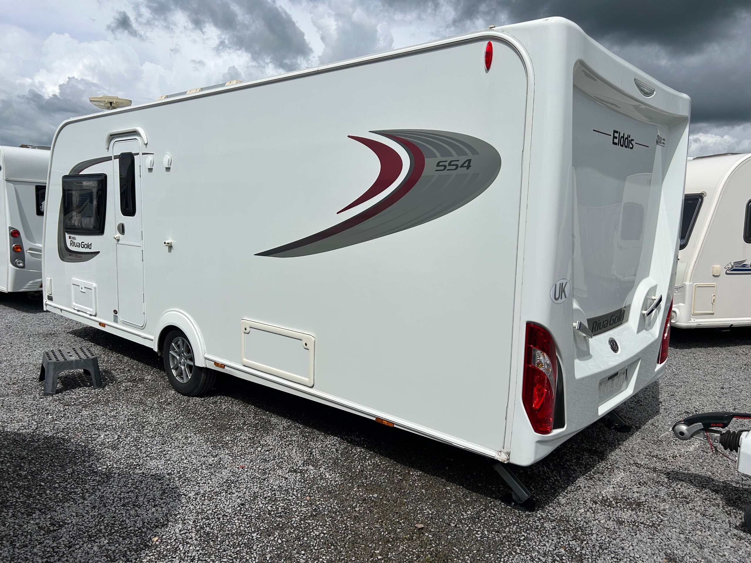 Exterior - Rear