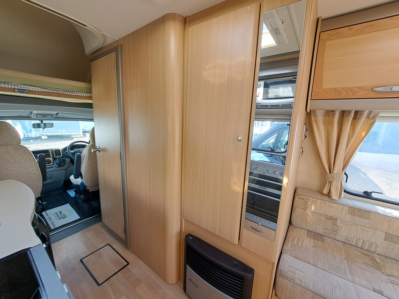 2008 Bessacarr E425