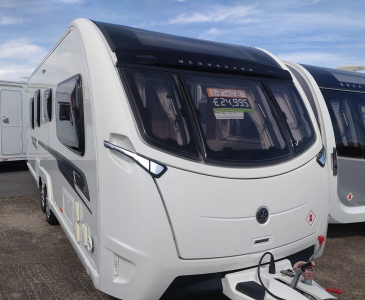 2017 Bessacarr By Design 650 Twin Axle Caravan with End Washroom