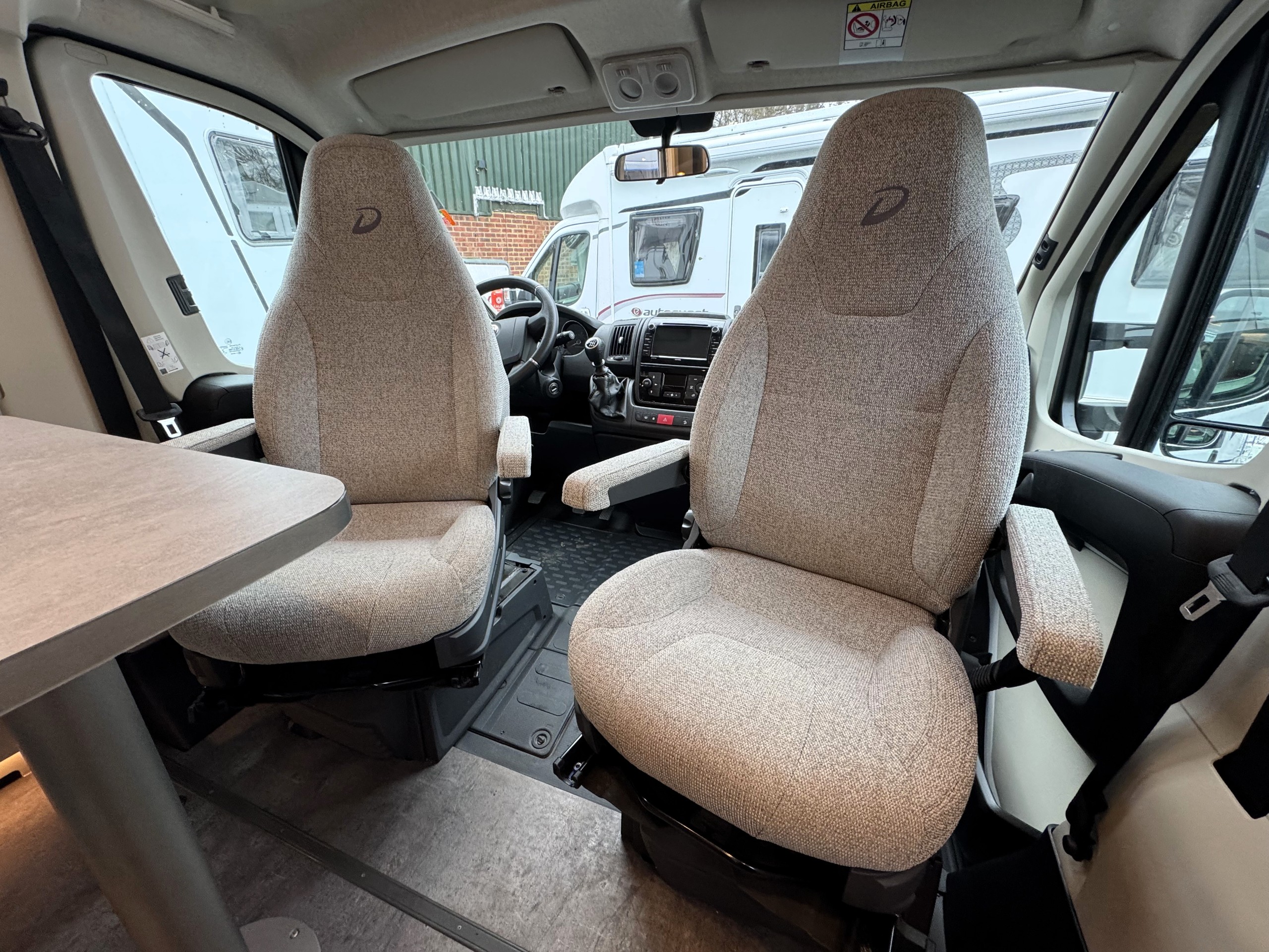 2019 Dethleffs Pulse i-6811