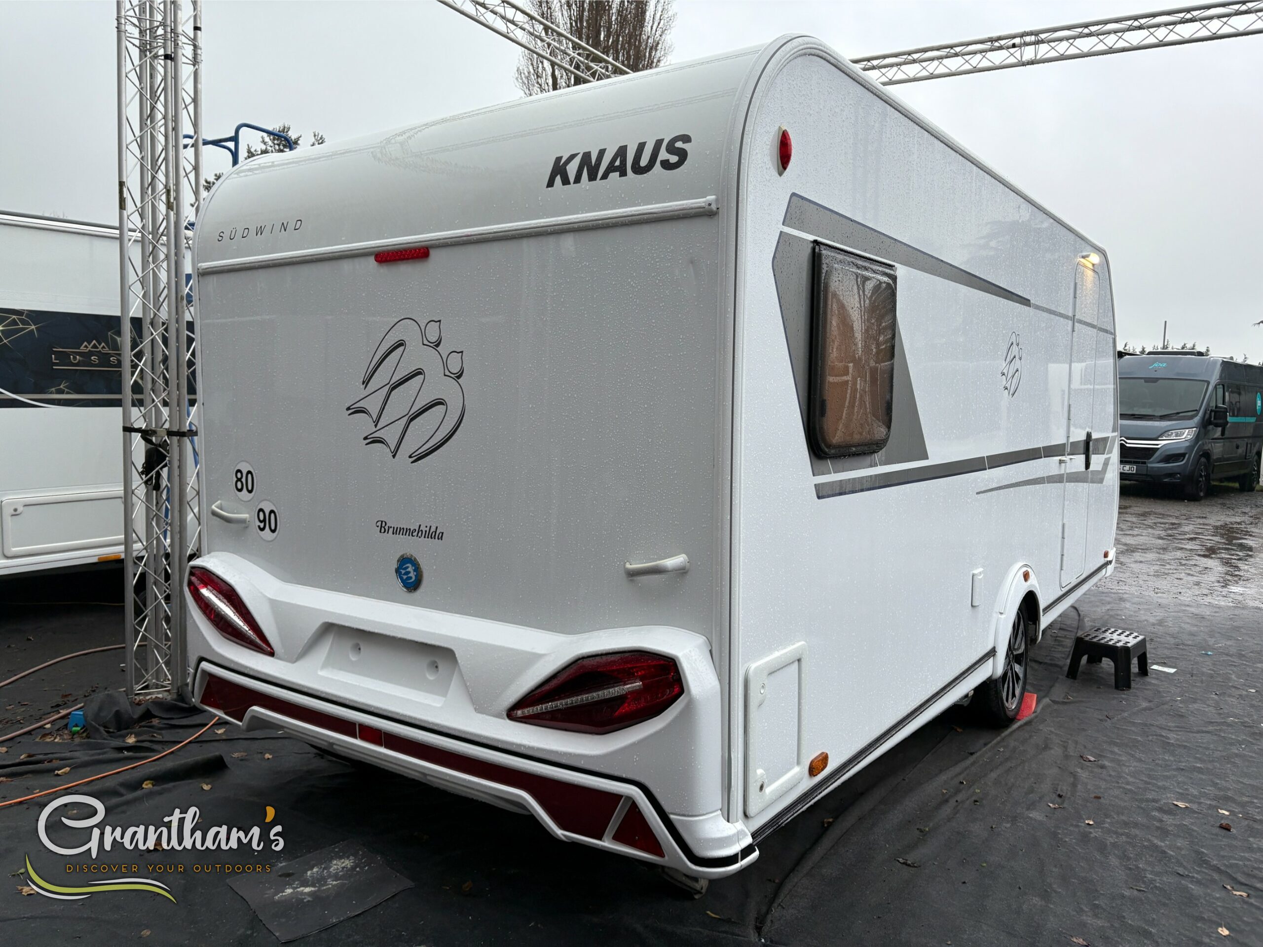 Exterior - Rear