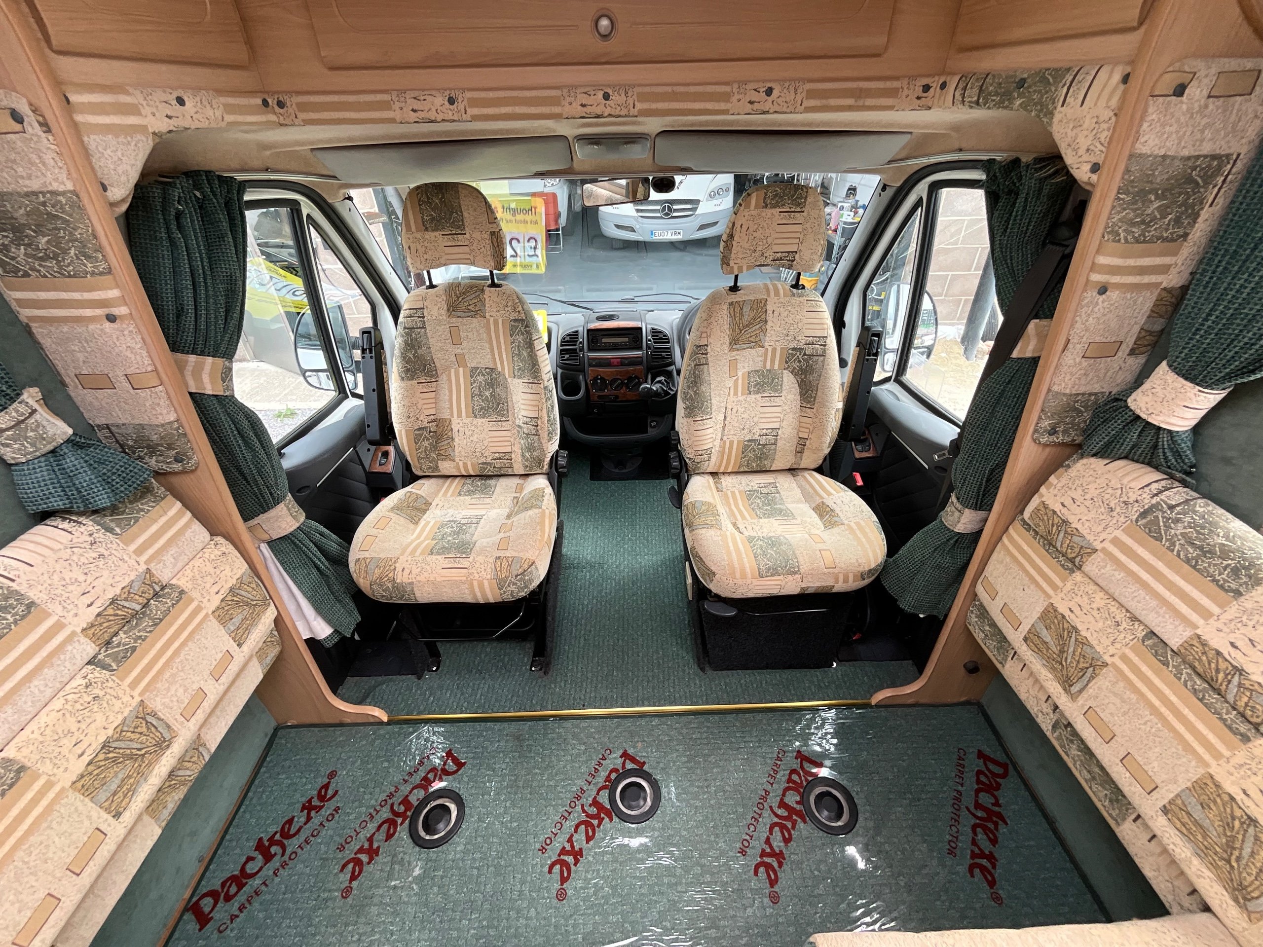 2005 Auto-Sleepers Nuevo Es