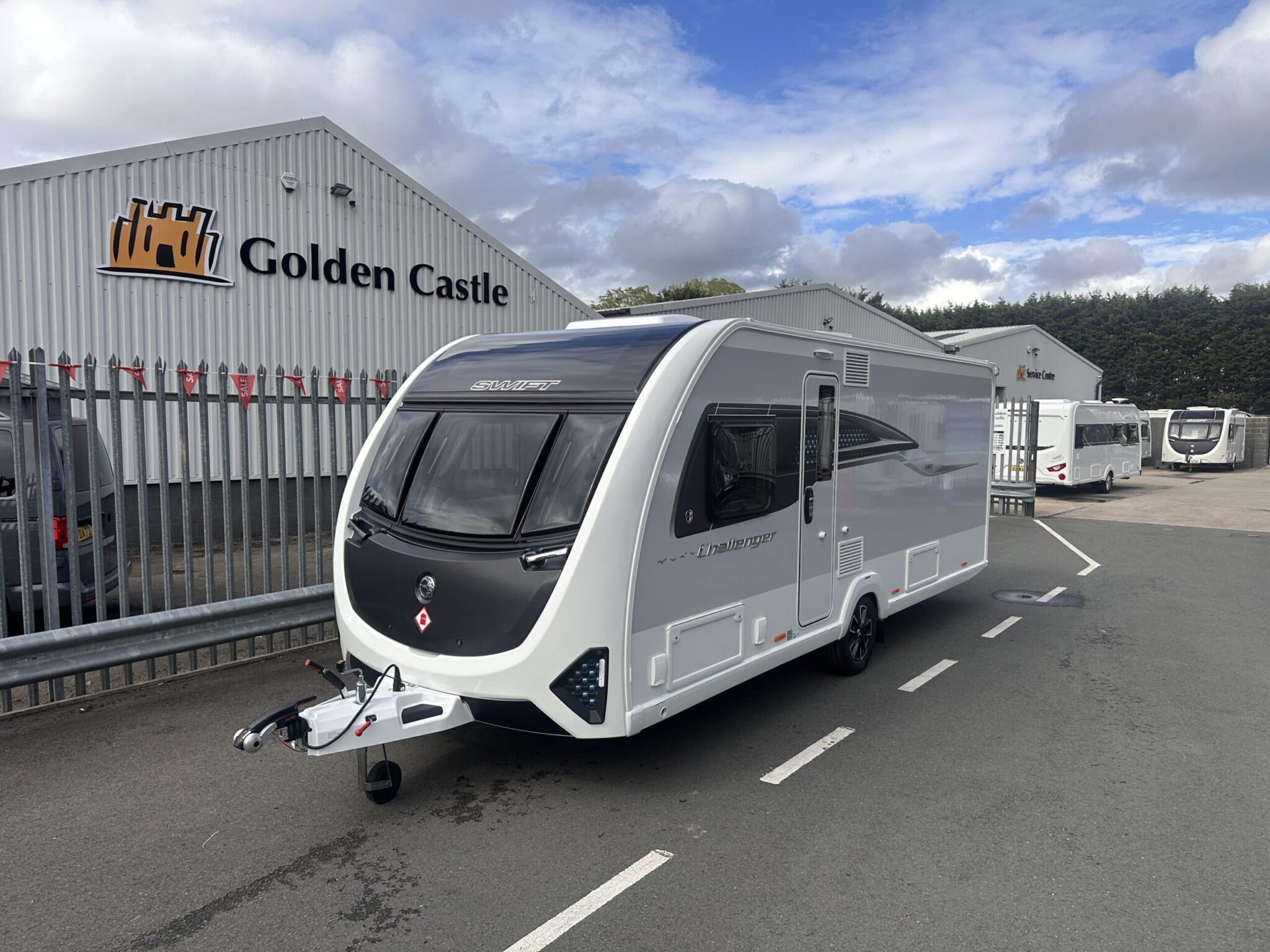 Swift Challenger 580- 2026 Caravan - Photo 2