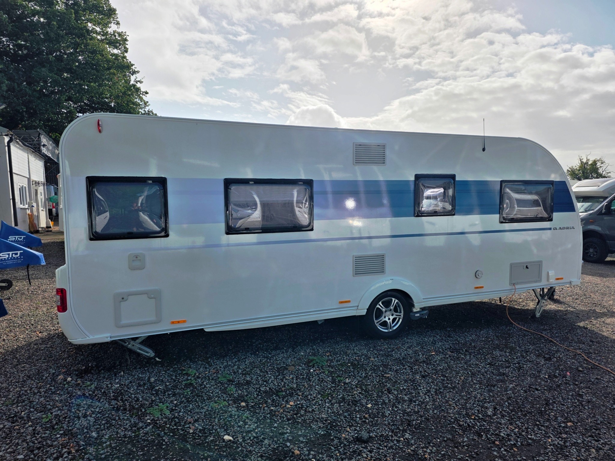 2022 Adria Altea 612 DL Tyne