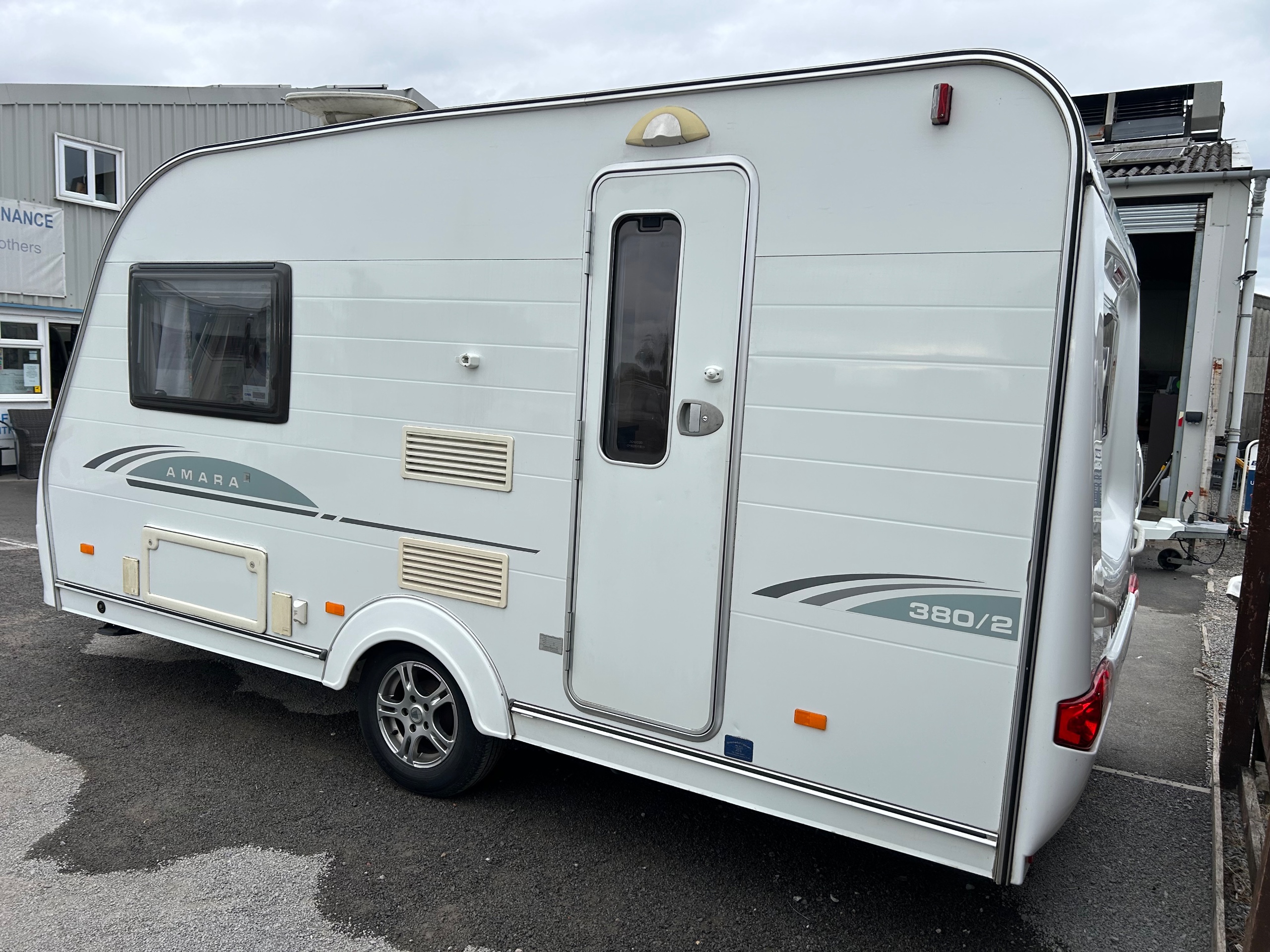 Coachman Amara 380 /