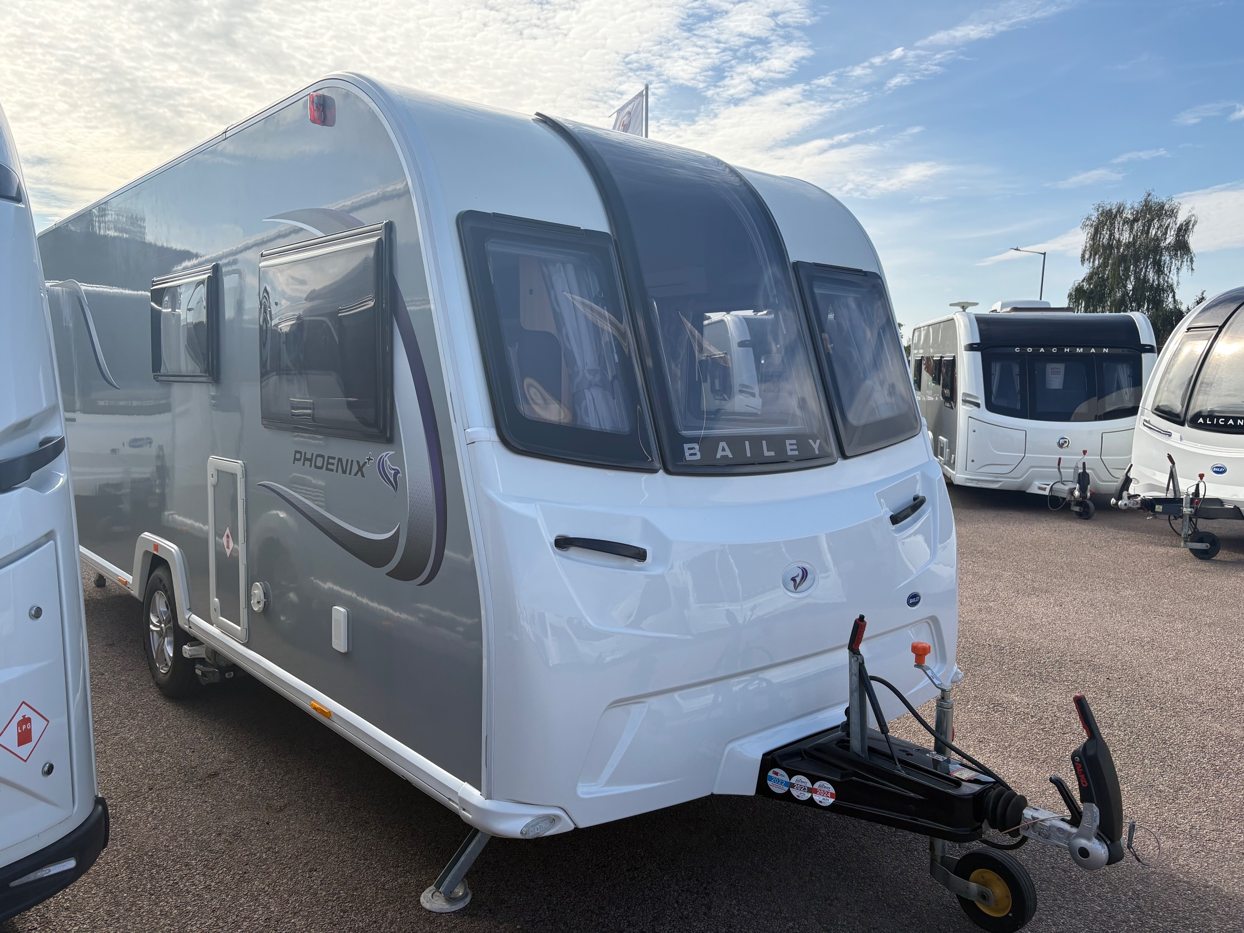 Exterior - Front