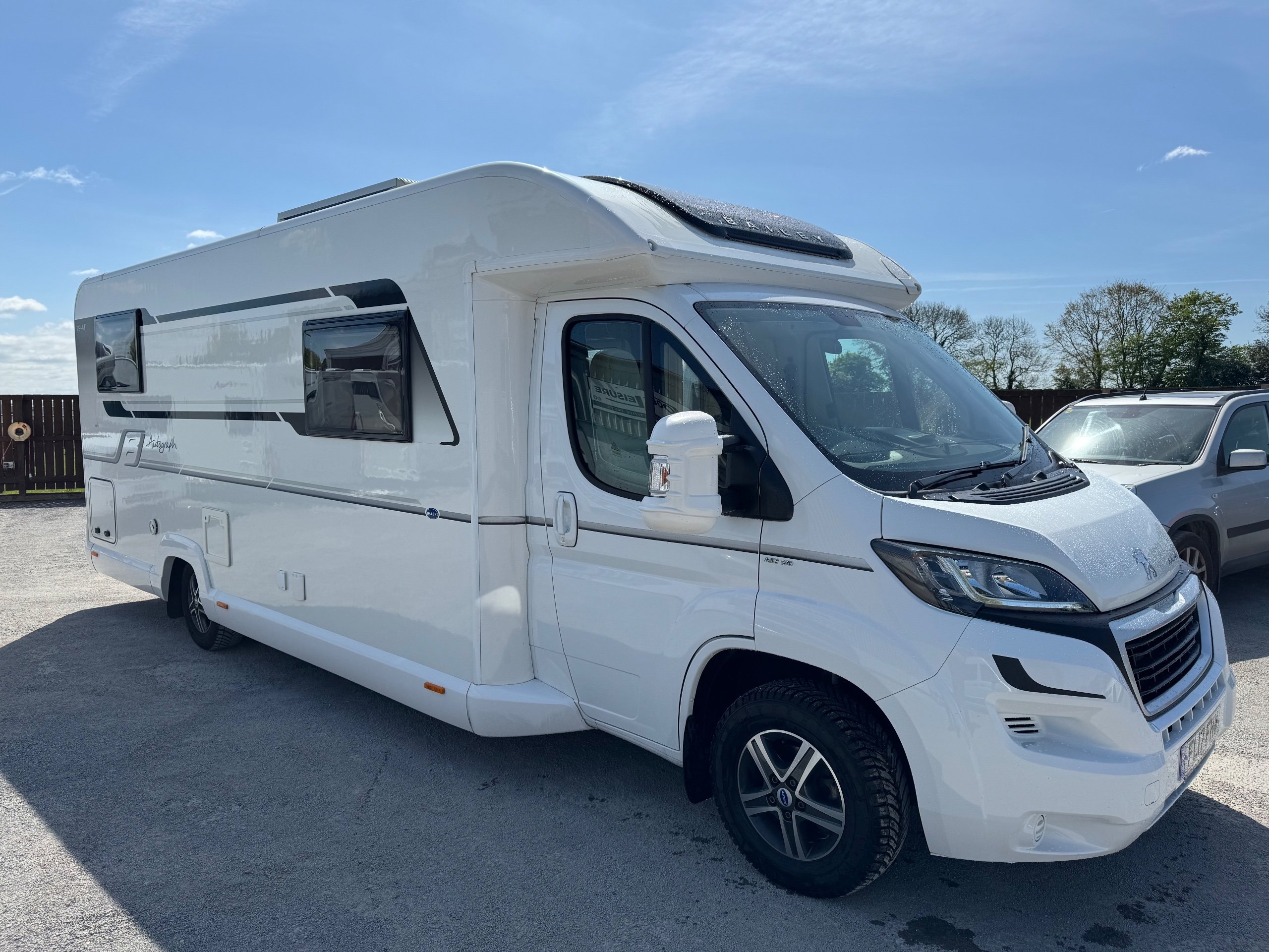 2017 Bailey Autograph 79-4T - Exterior - Front