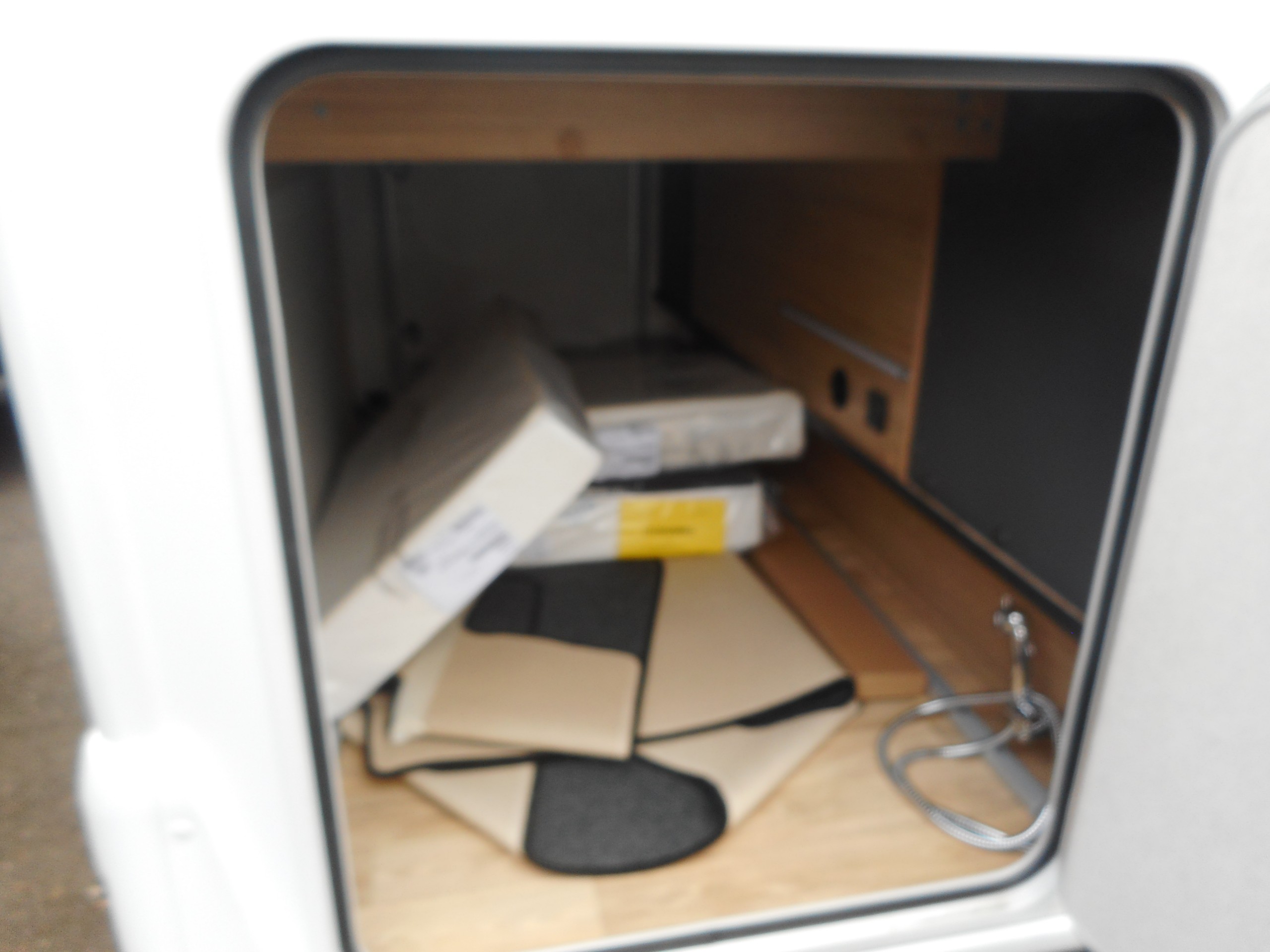 2027 Pilote Evidence P740FC