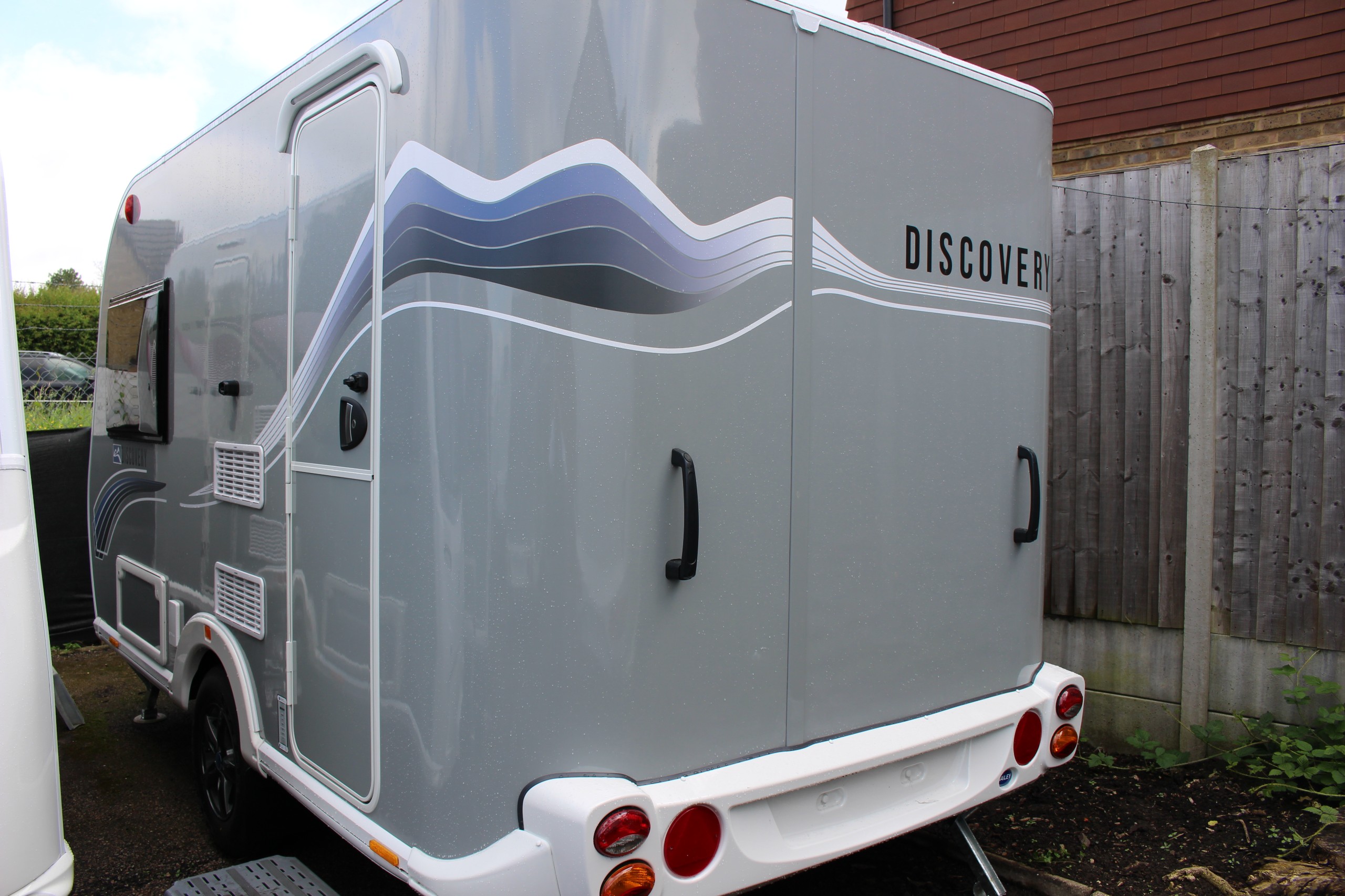 Exterior - Rear