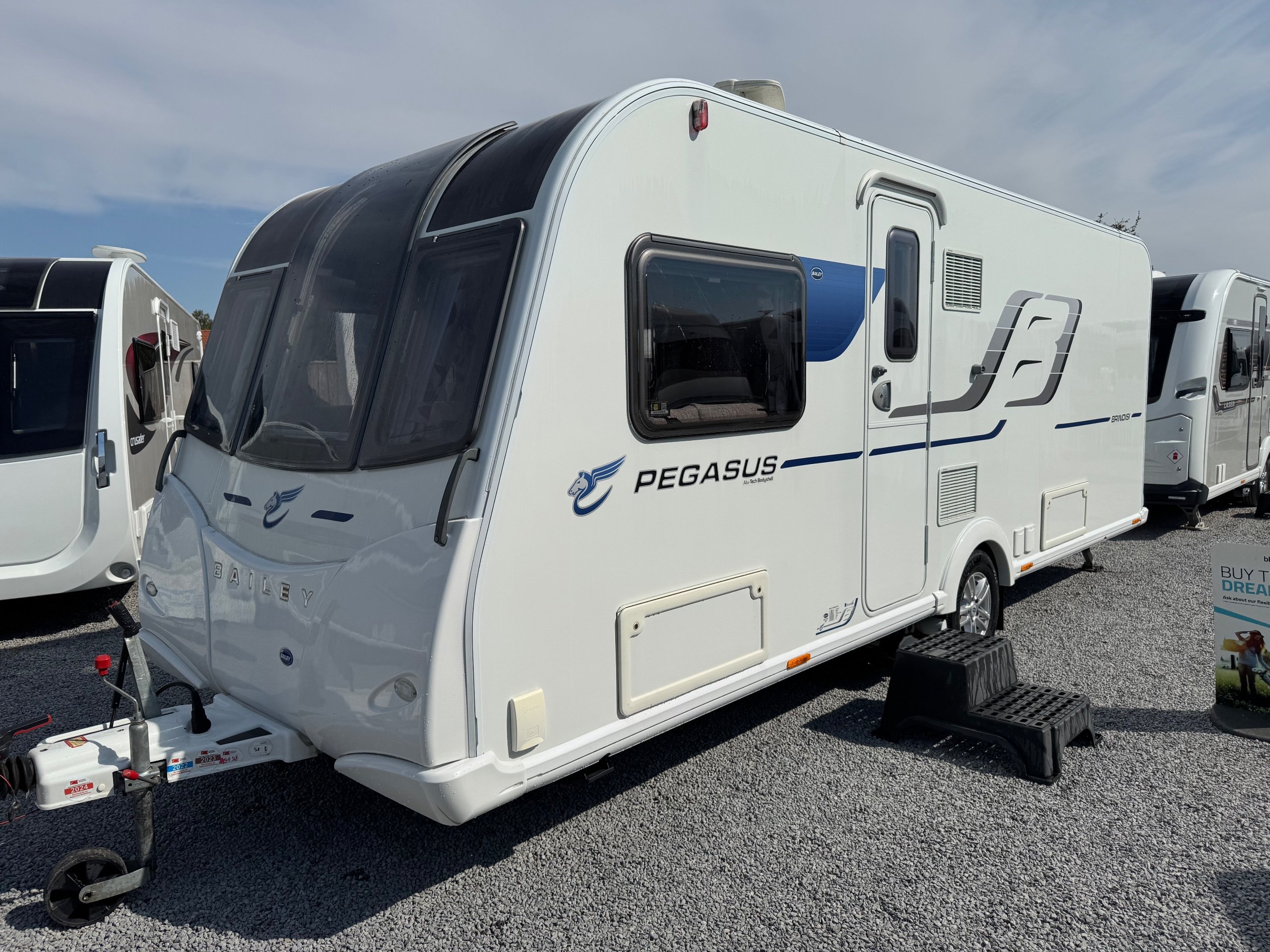 Exterior - Front