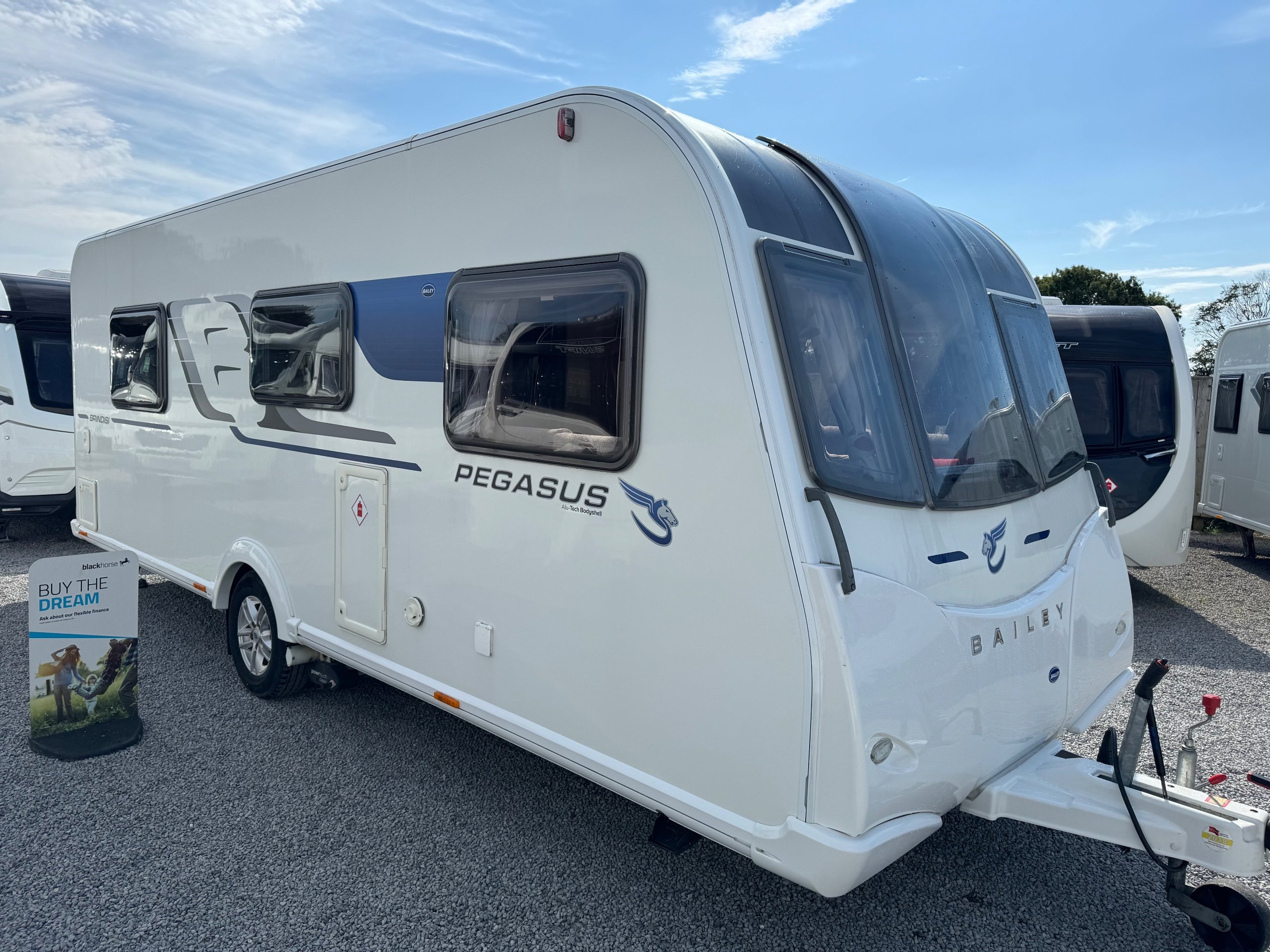 2016 Bailey Pegasus Brindisi/4 - Exterior - Front