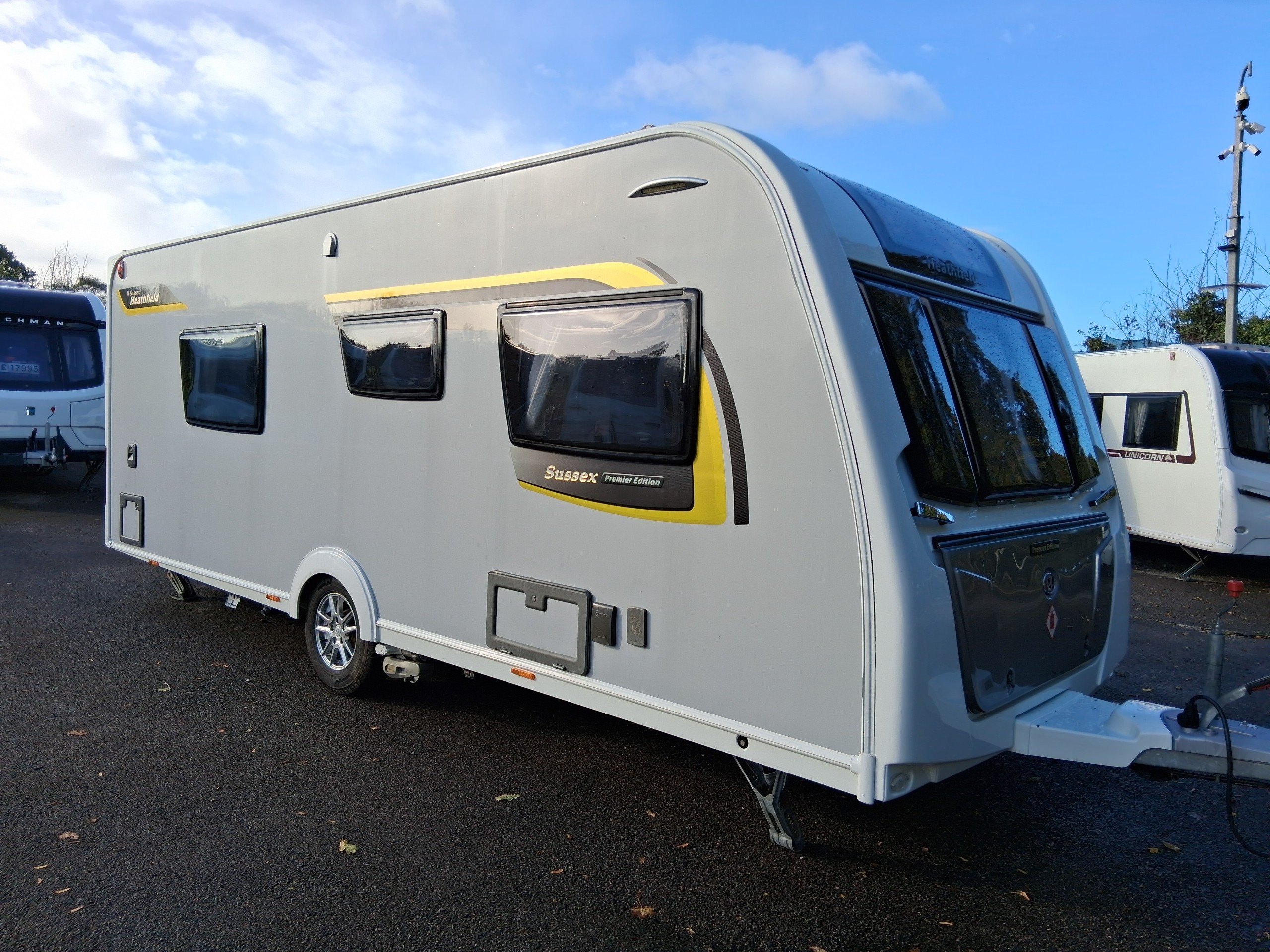 Exterior - Rear
