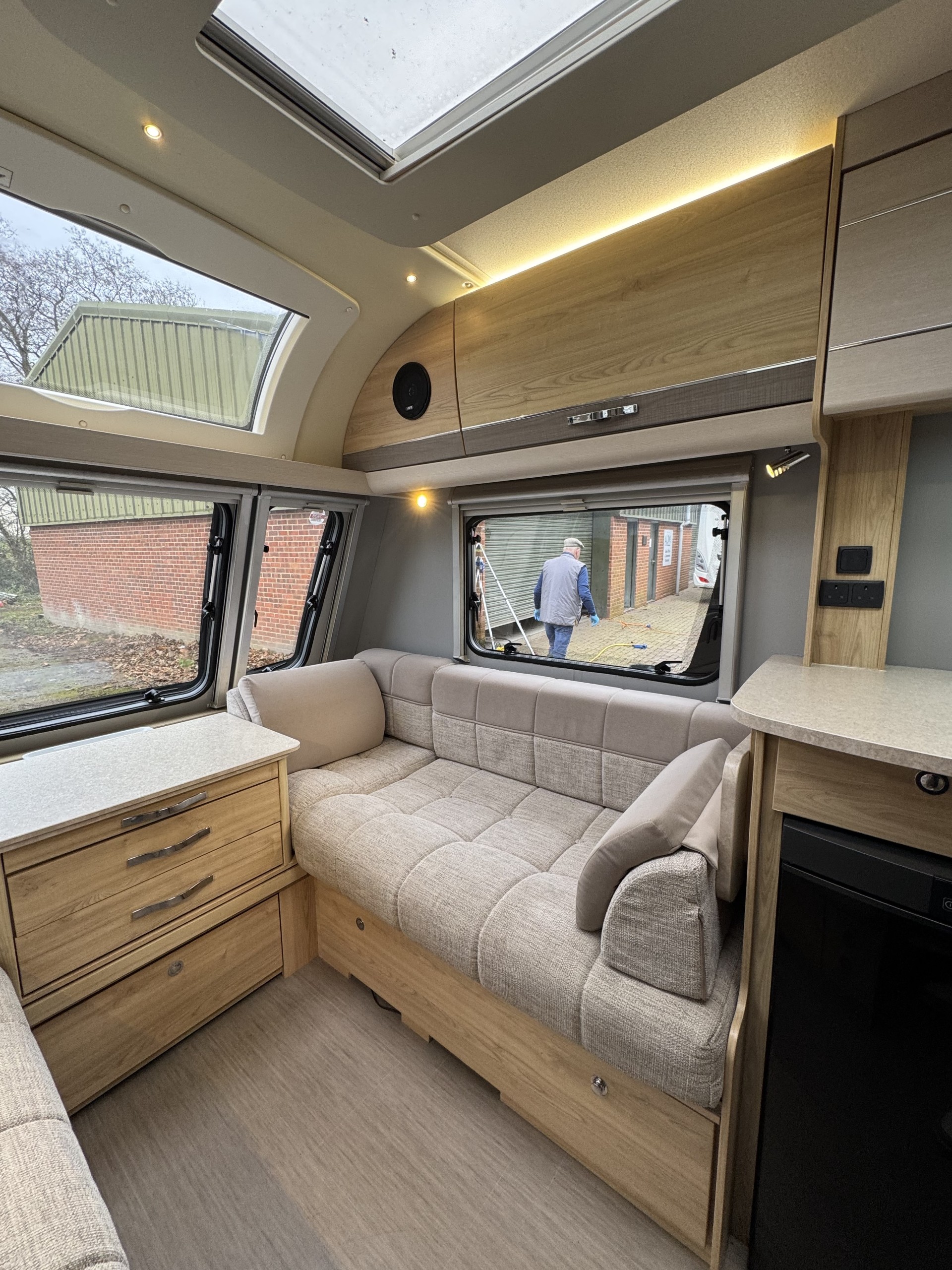 2016 Elddis Penshurst Sussex Edition