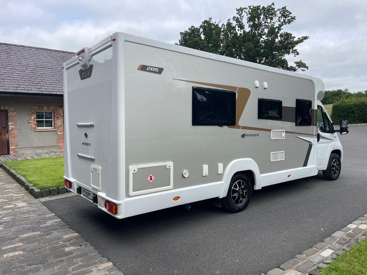 Exterior - Rear