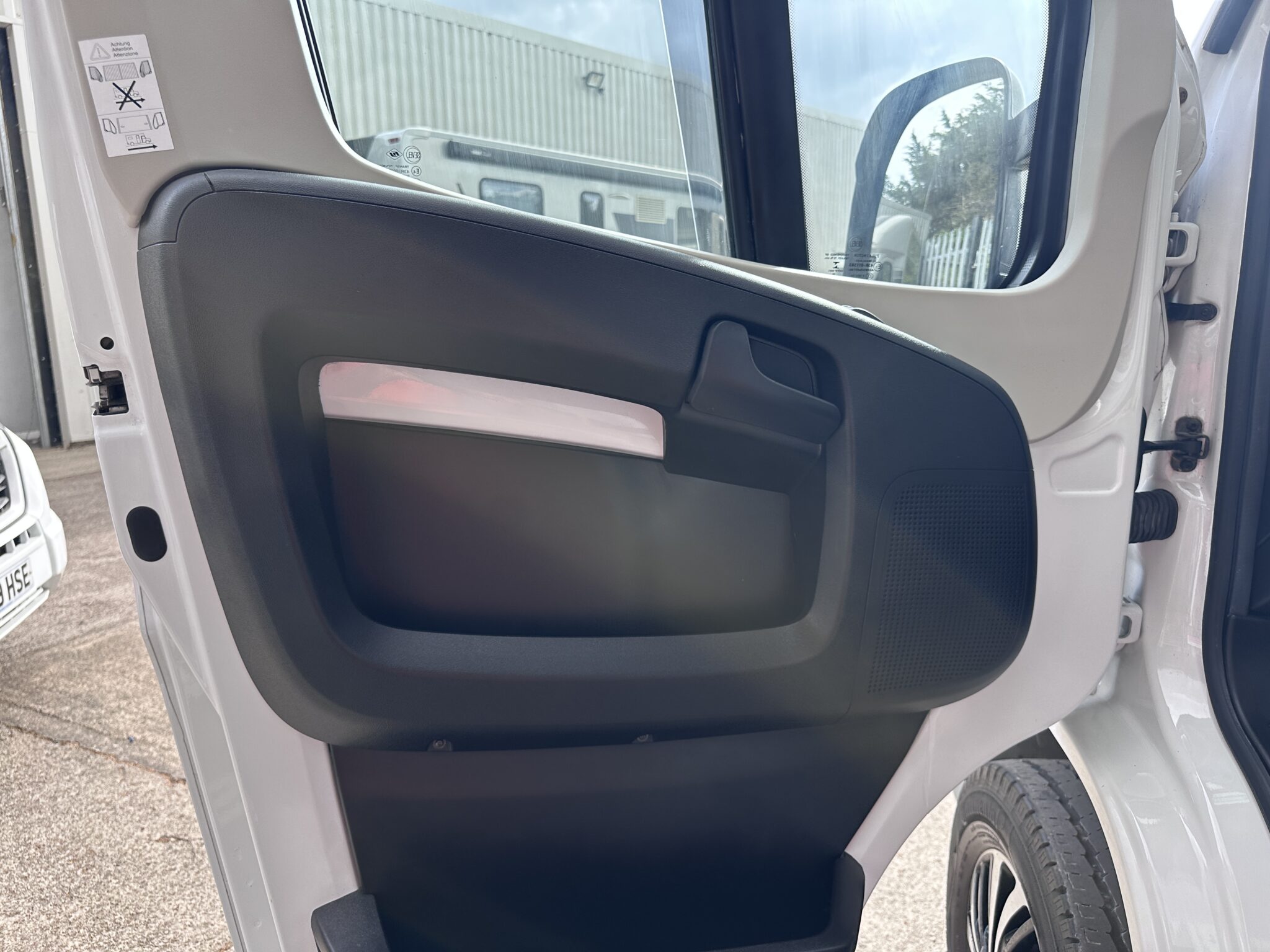 Elddis Magnum GT 185