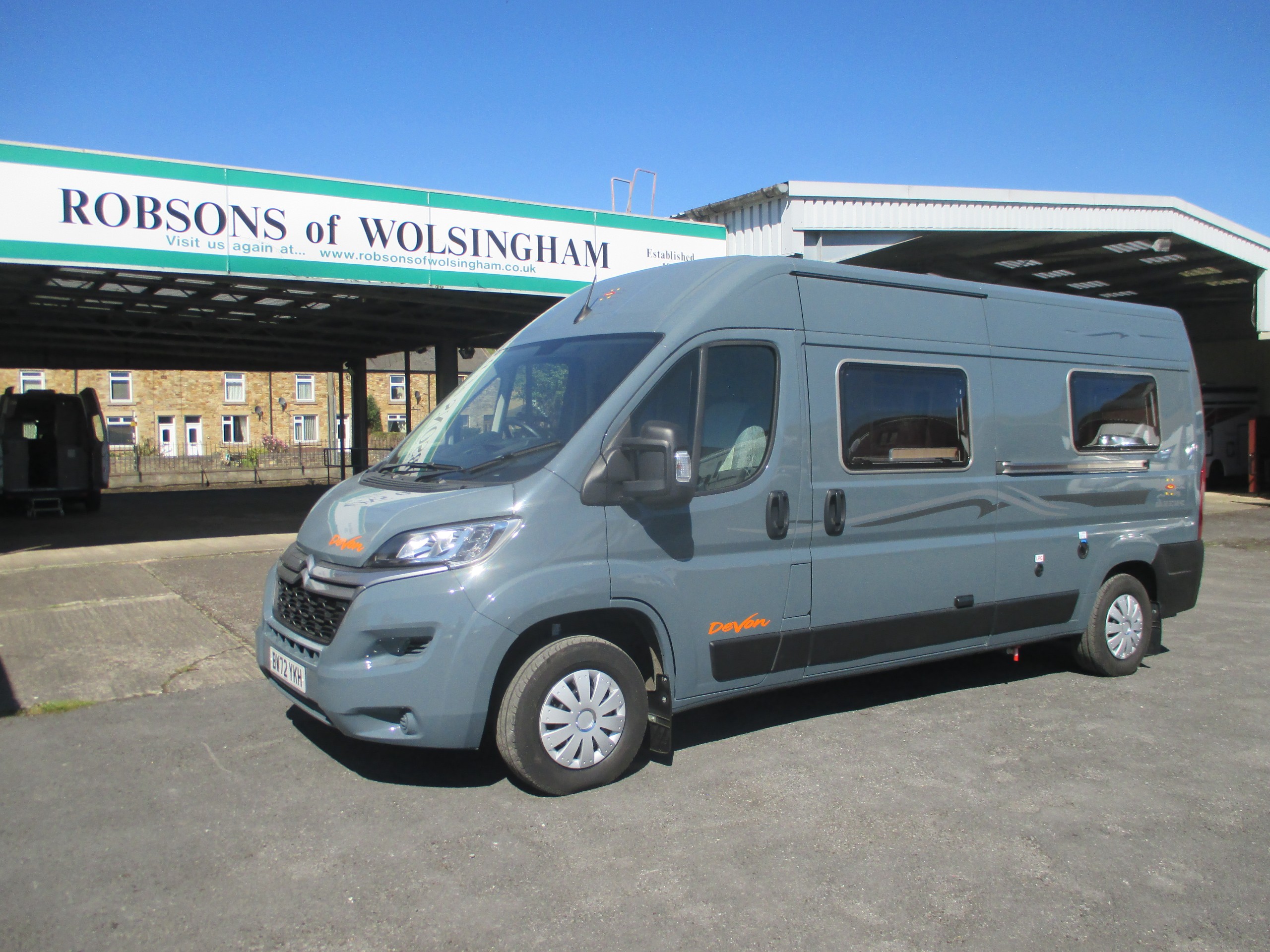 Devon Aztec CITROEN LWB Campervan - Exterior - Front