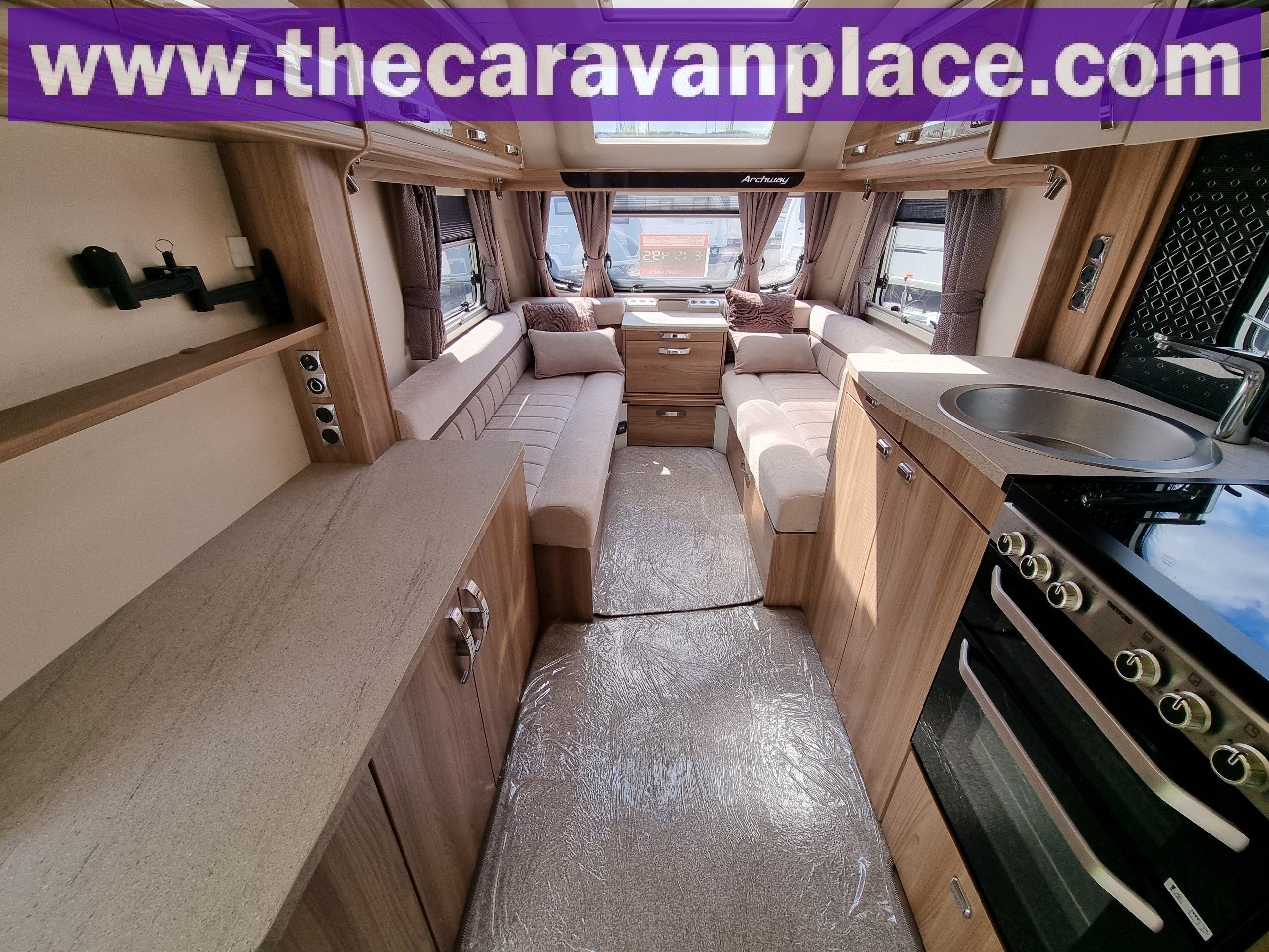 2020 Swift Challenger 480 Dealer Special Celeste 480 - Exterior - Front