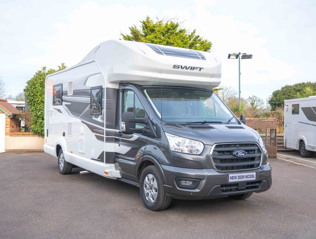 2026 Swift Voyager 494 165BHP Auto