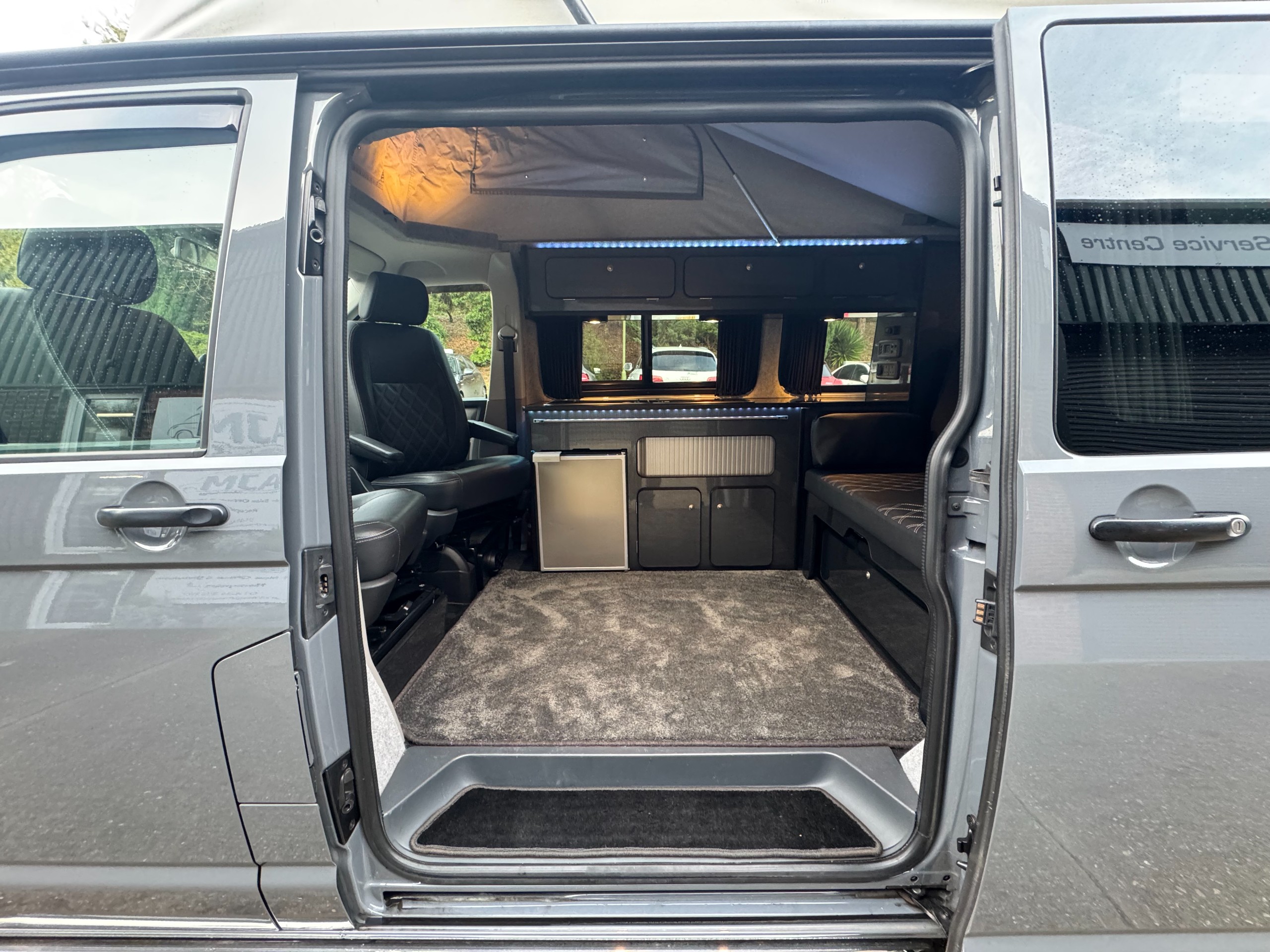 2019 Volkswagen Transporter Camper King