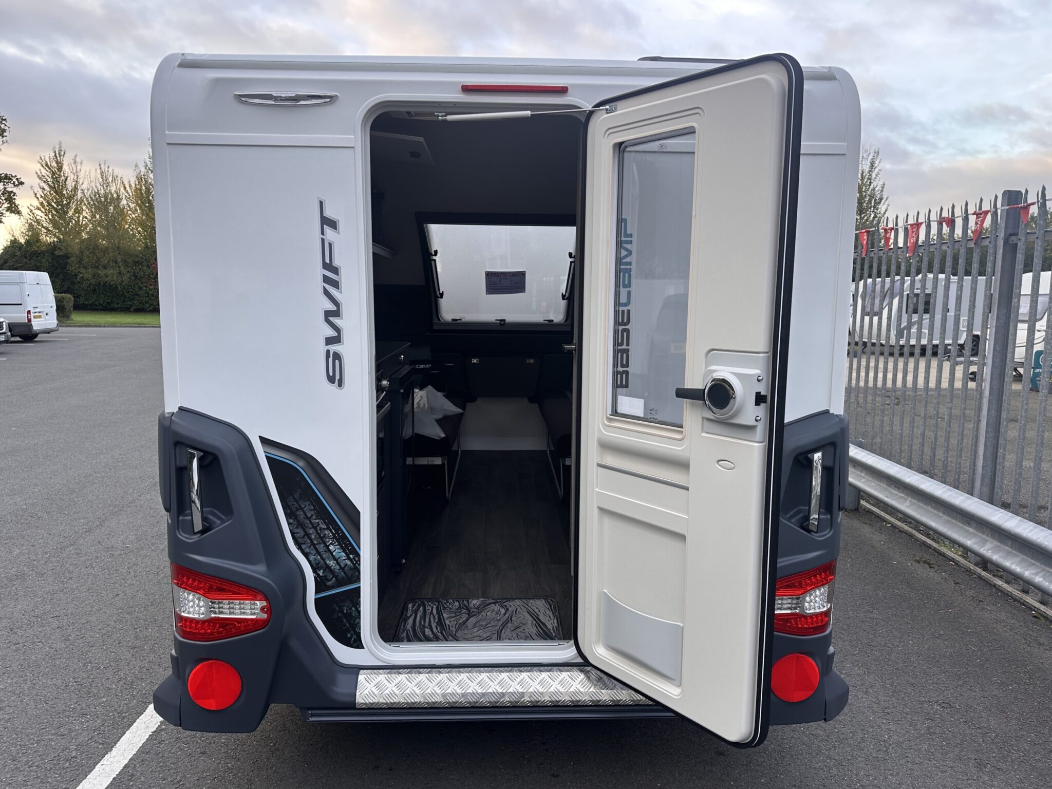 Exterior - Rear