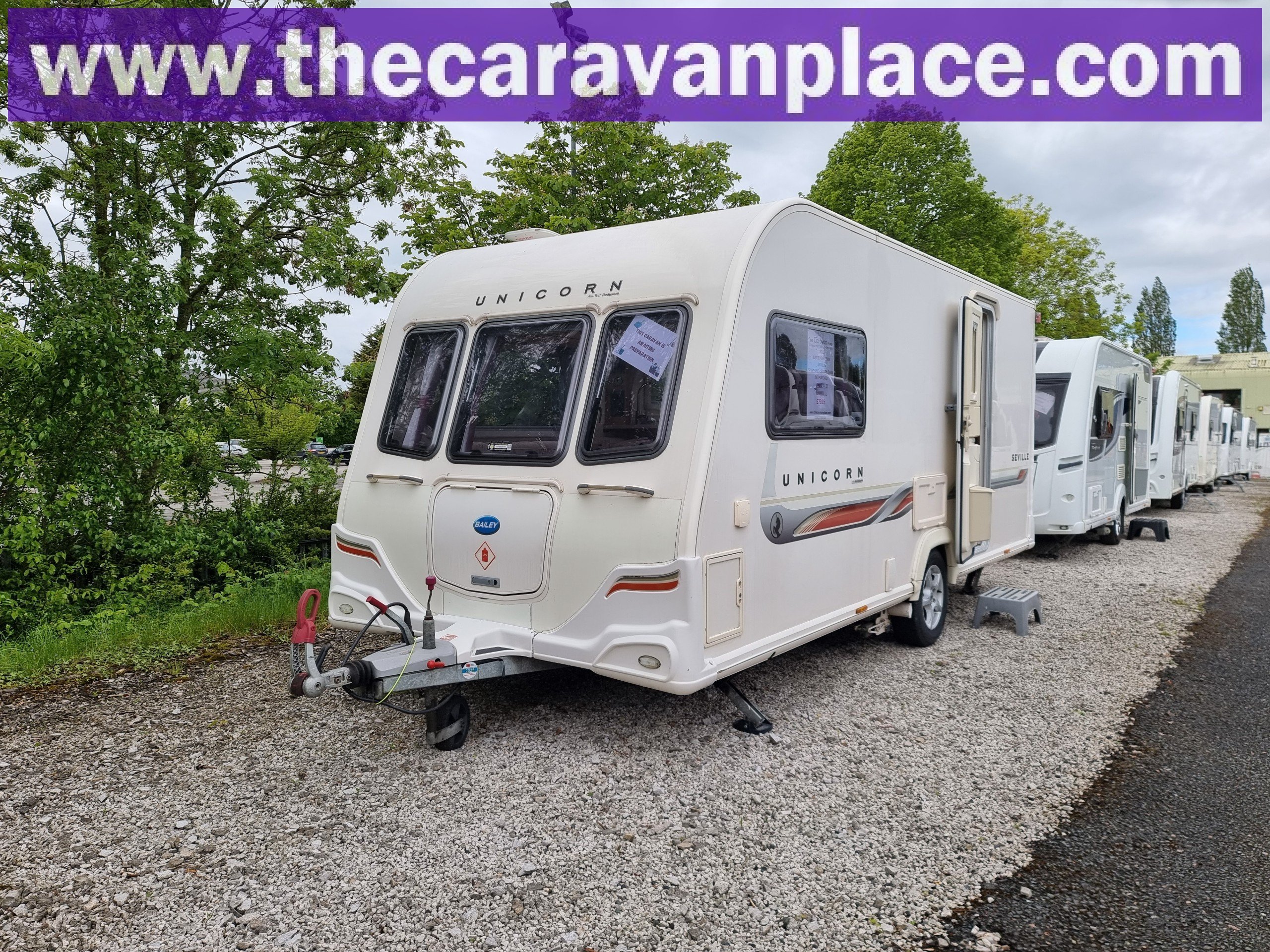 2011 Bailey Unicorn Seville - Exterior - Front