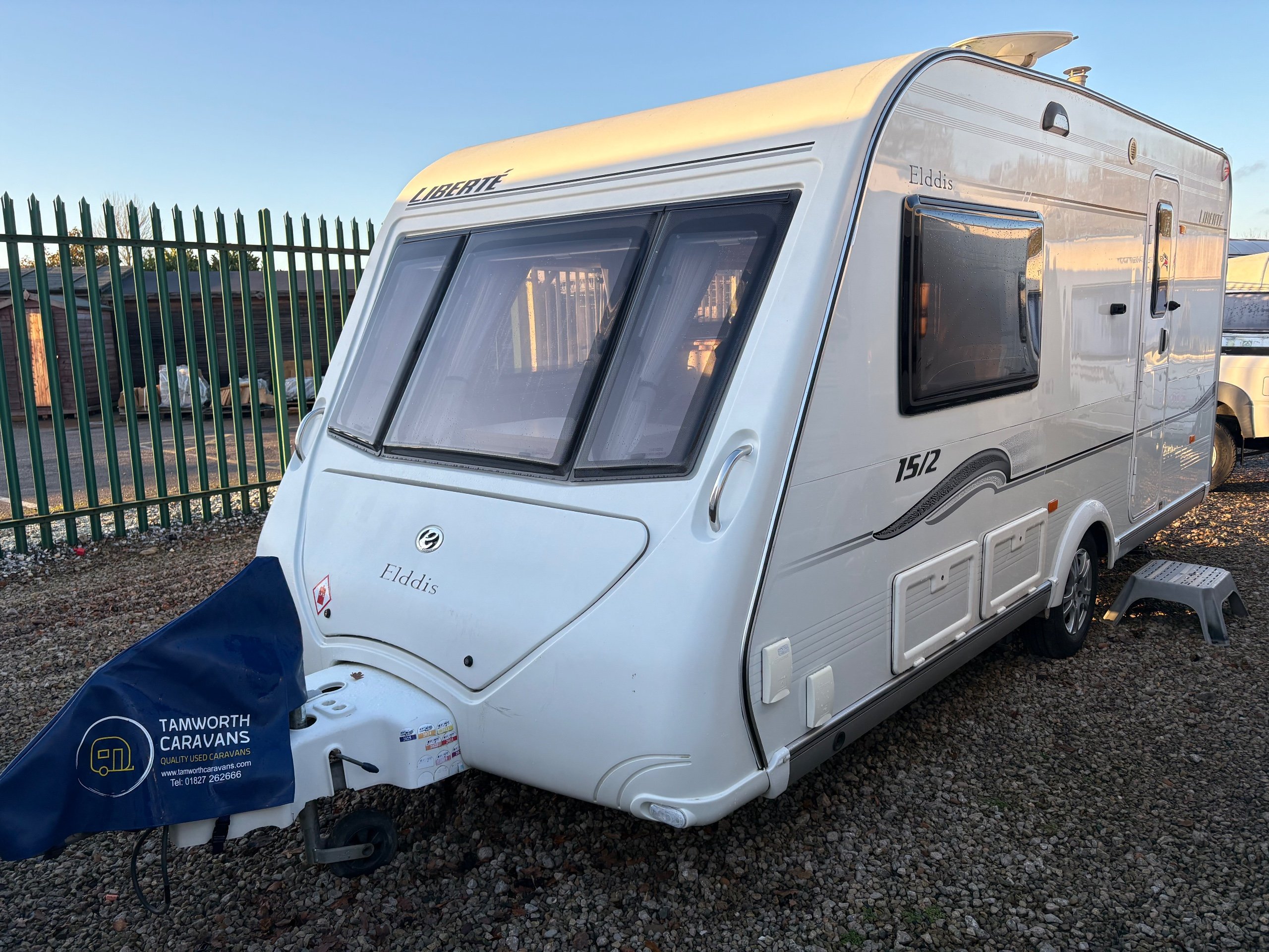 Elddis Liberte 15/2 (2008) 2-Berth Caravan with End-Washroom - Exterior - Front