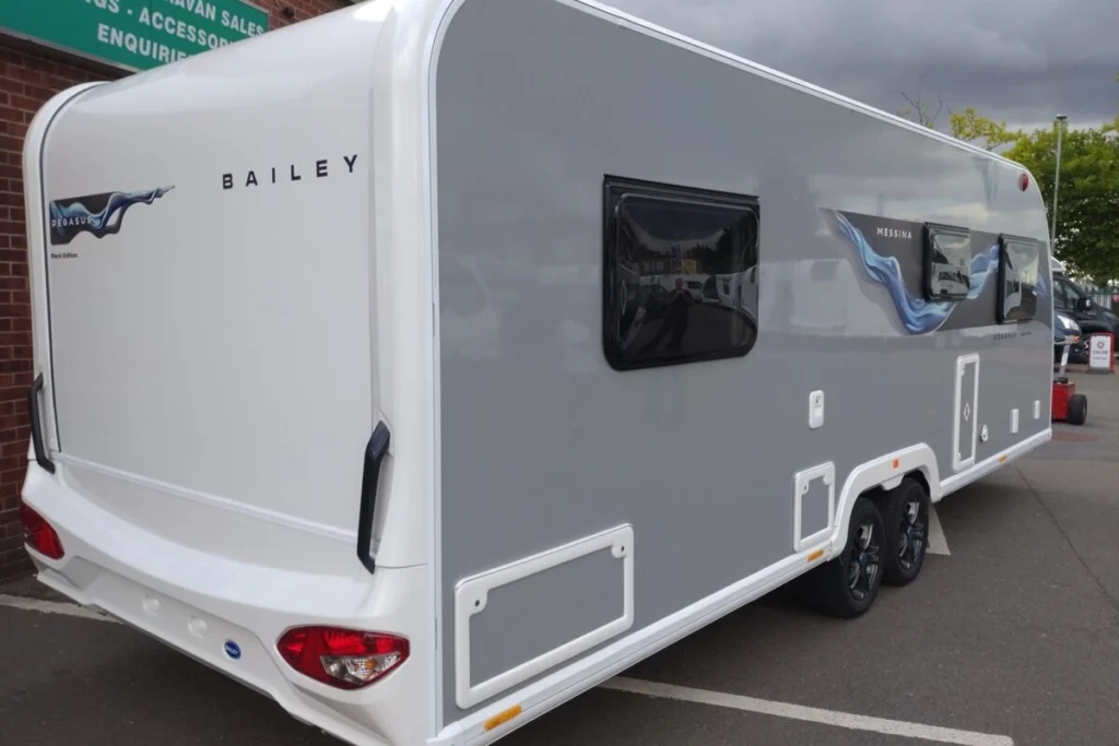 Exterior - Rear