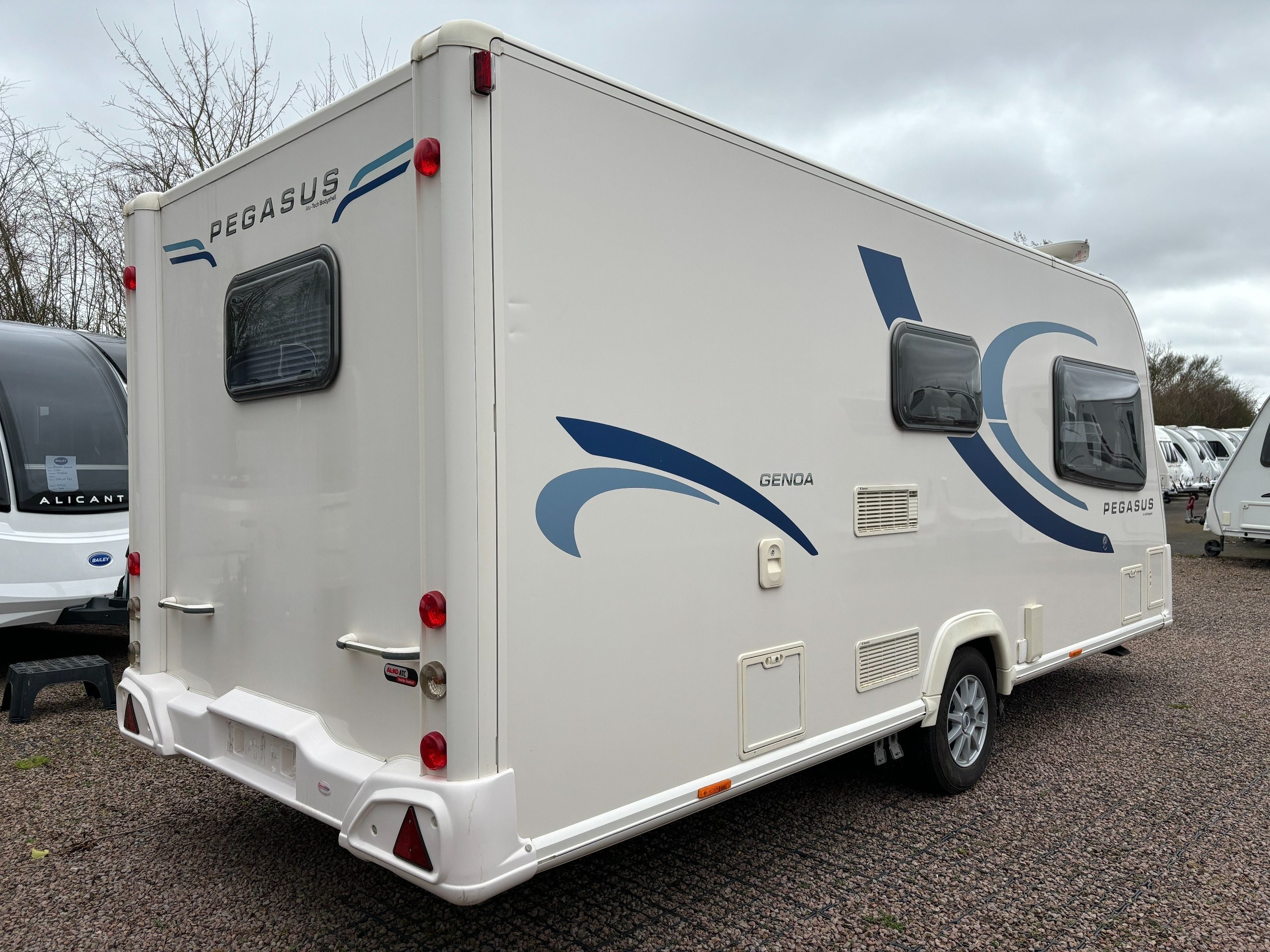 Exterior - Rear