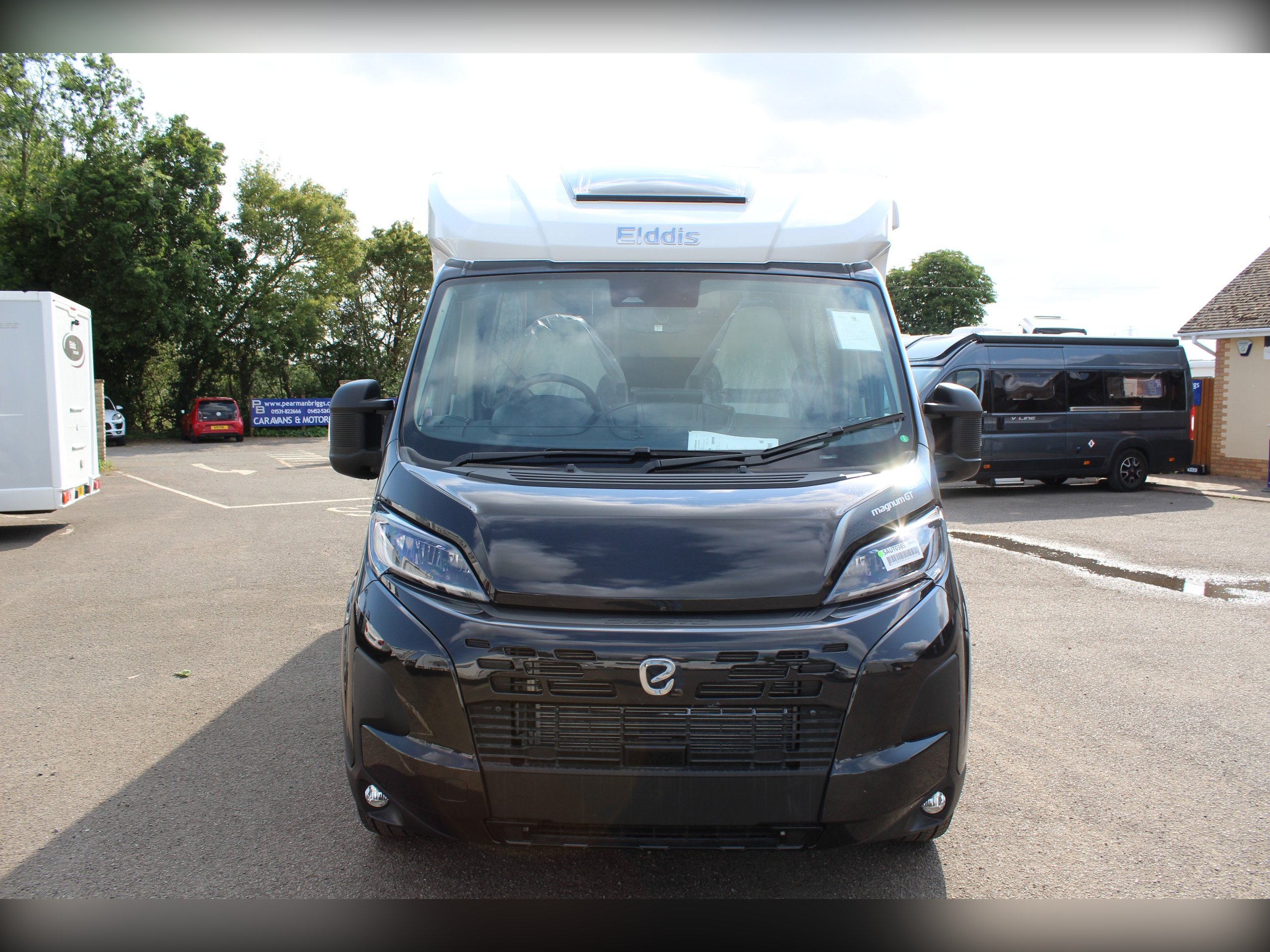 2025 Elddis Autoquest 155 MAGNUM GT - Exterior - Front