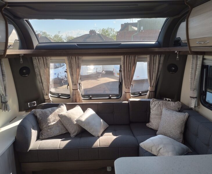 Coachman Lusso 2