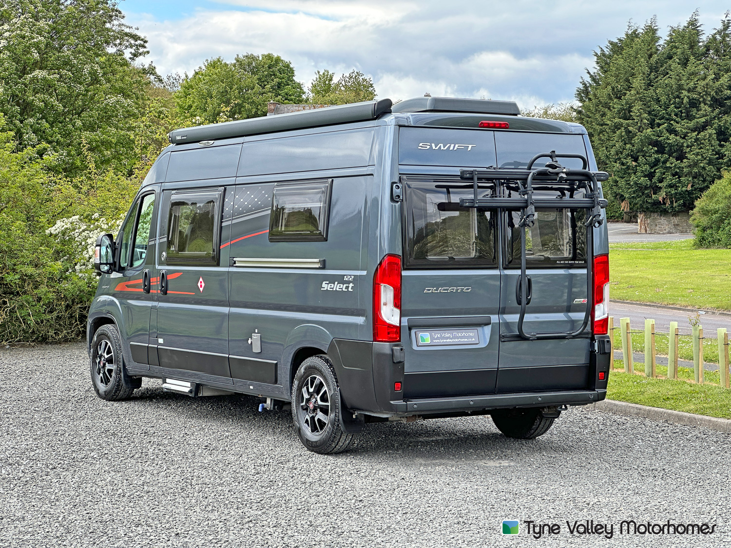 Exterior - Rear